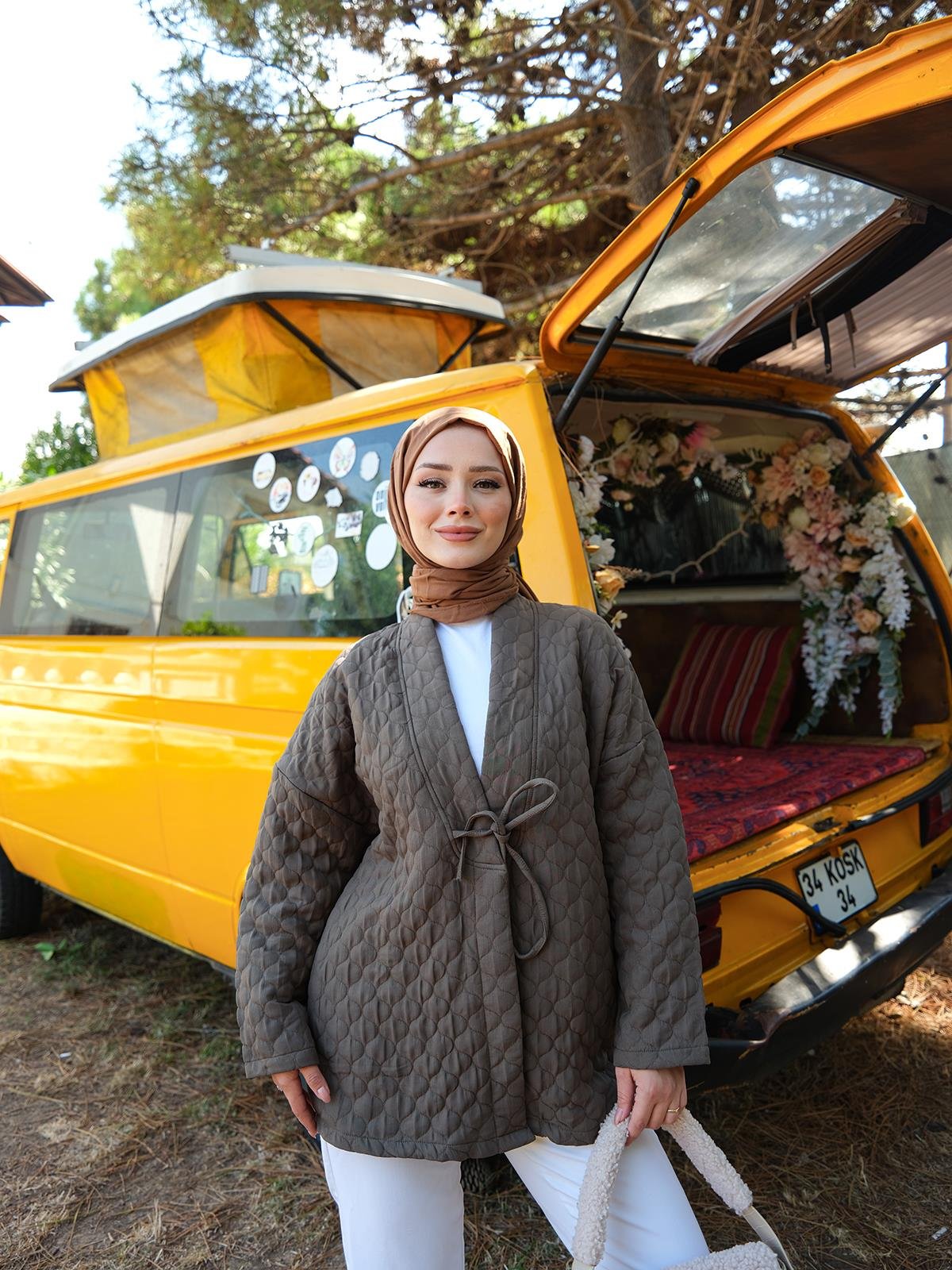 Kendinden Desenli Ön Bağlamalı Kimono Haki Yeşil