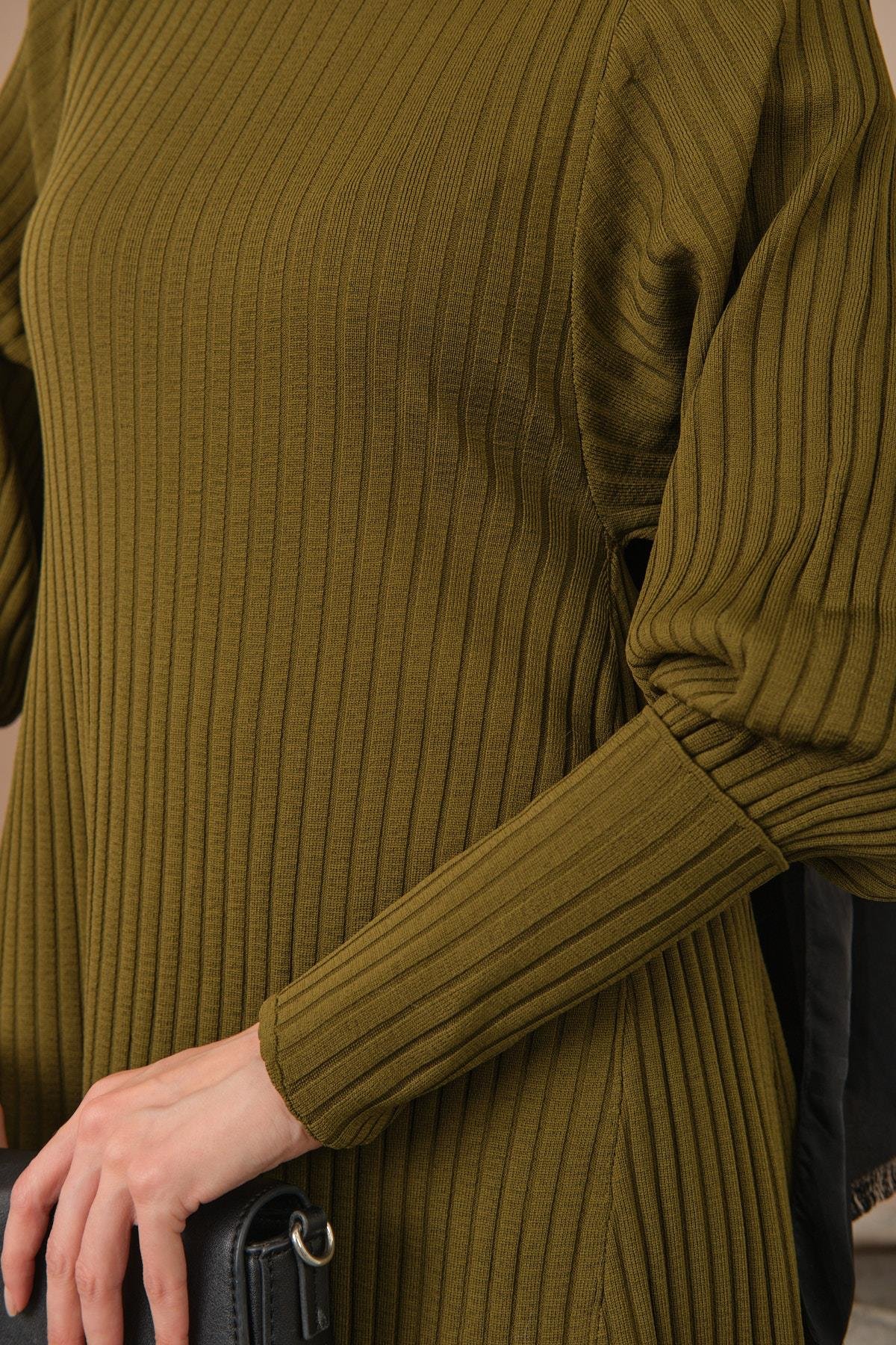 Kendinden Desenli Triko Elbise Yağ Yeşil