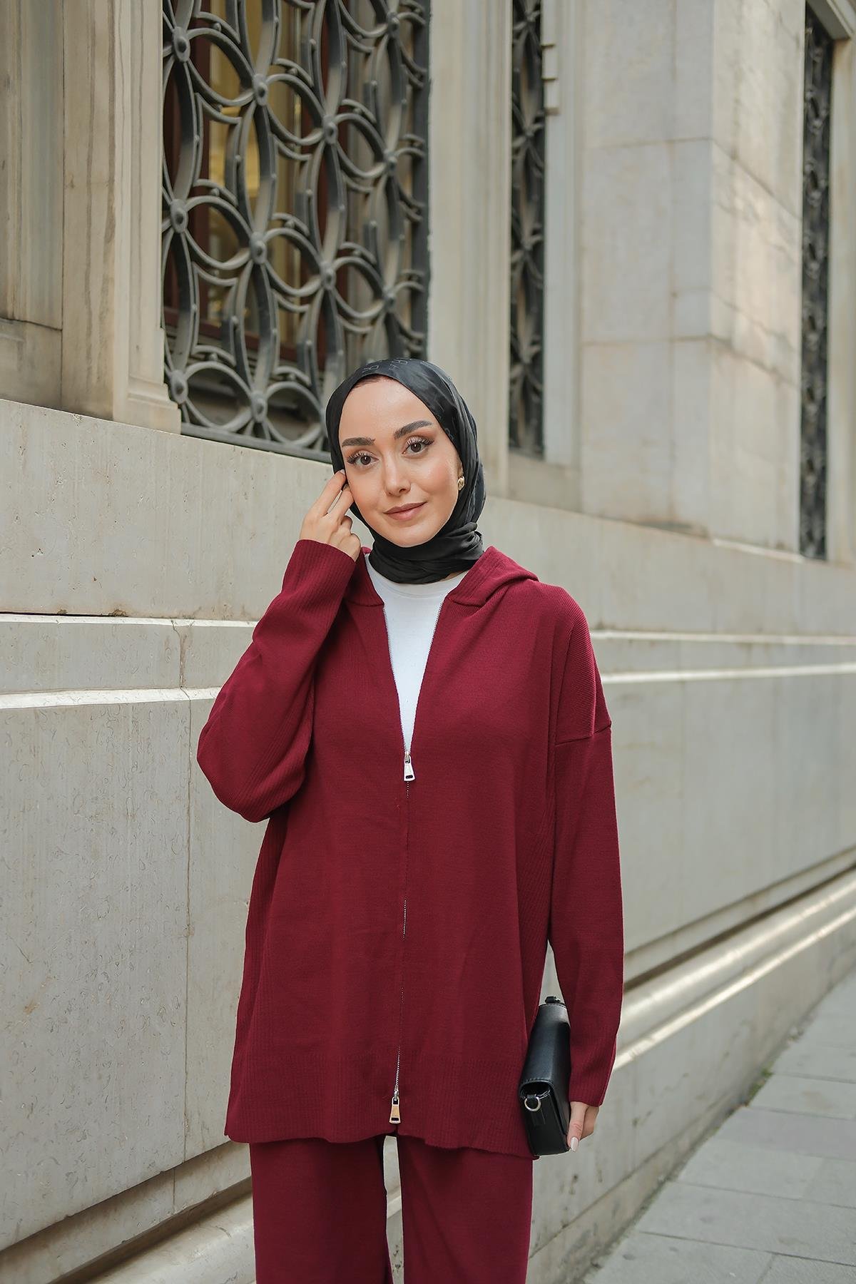 Kendinden Desenli Triko Takım Bordo