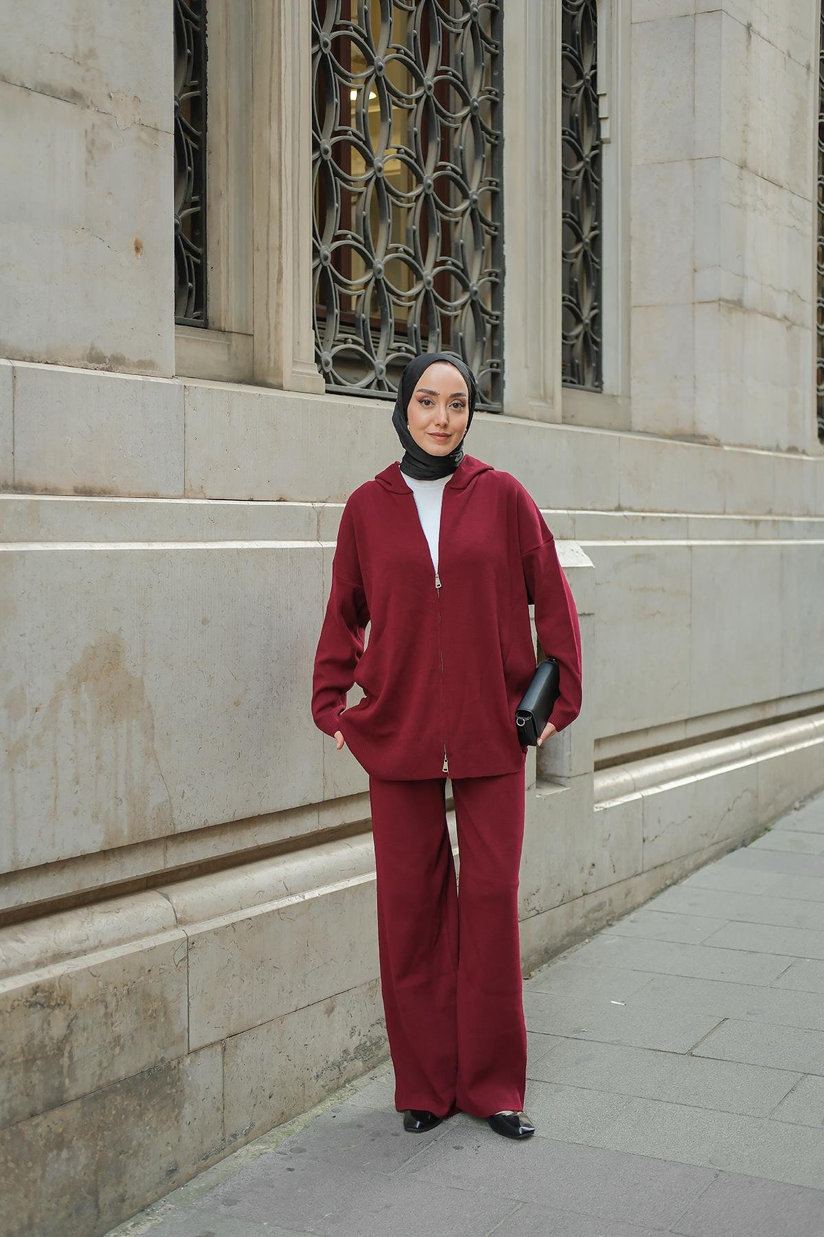 Kendinden Desenli Triko Takım Bordo