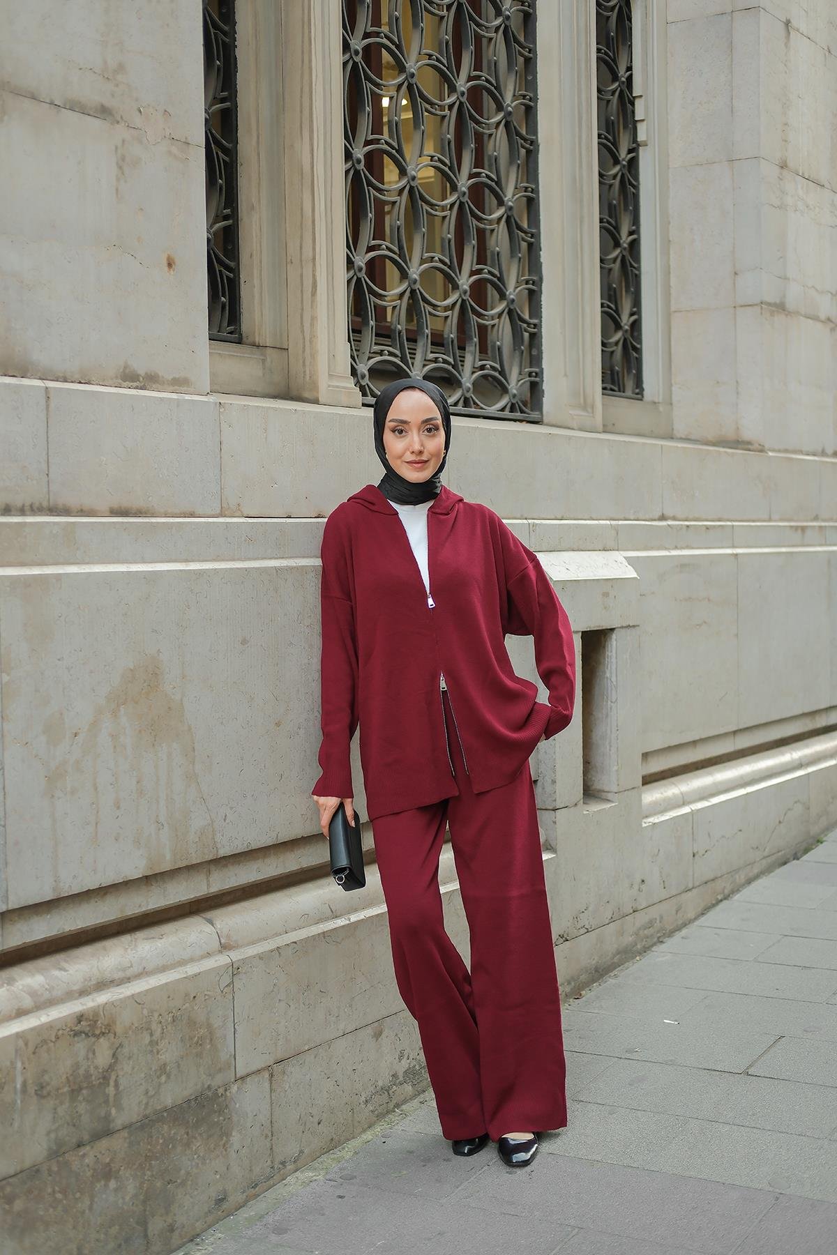 Kendinden Desenli Triko Takım Bordo