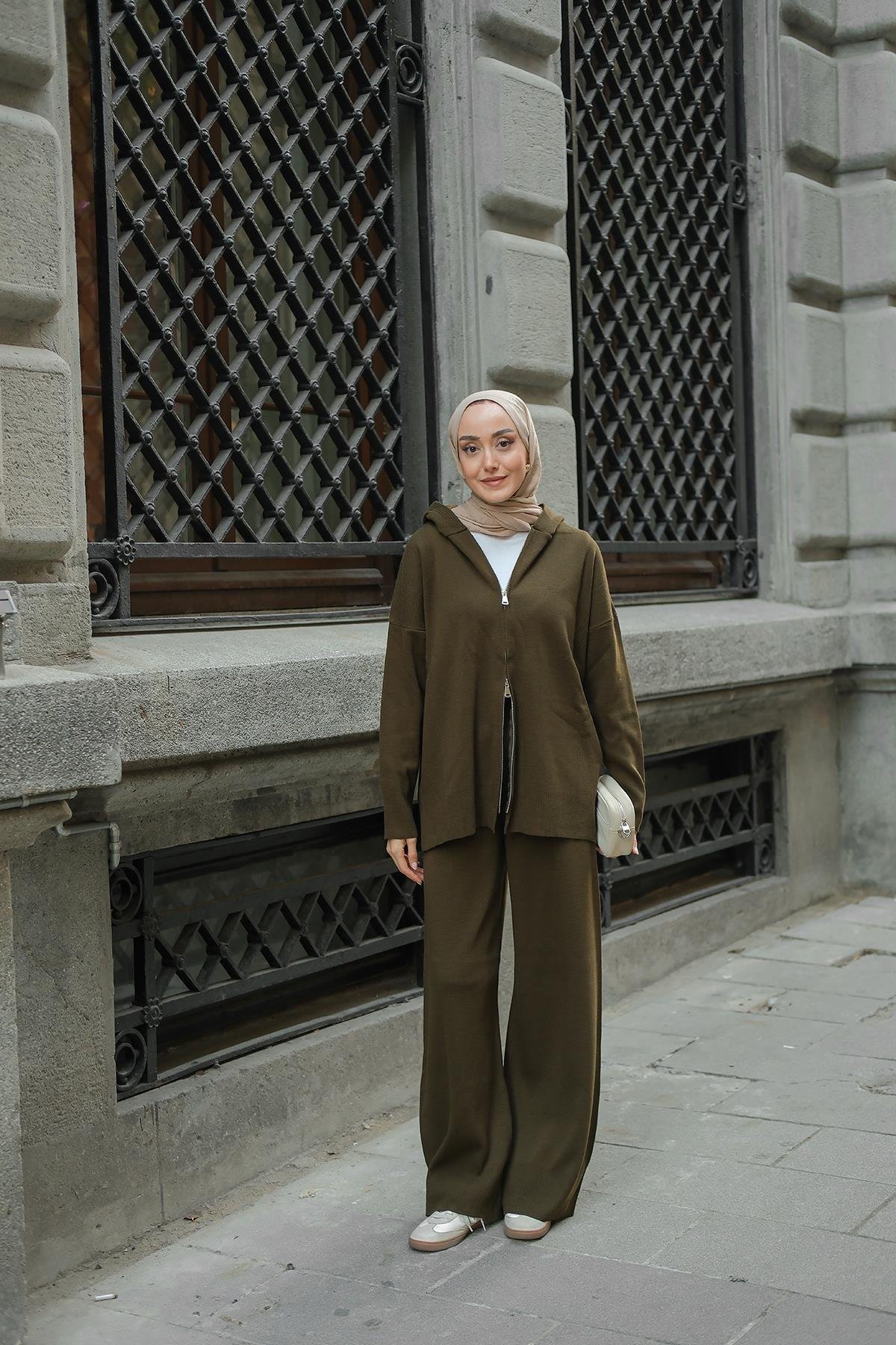 Kendinden Desenli Triko Takım Haki Yeşil