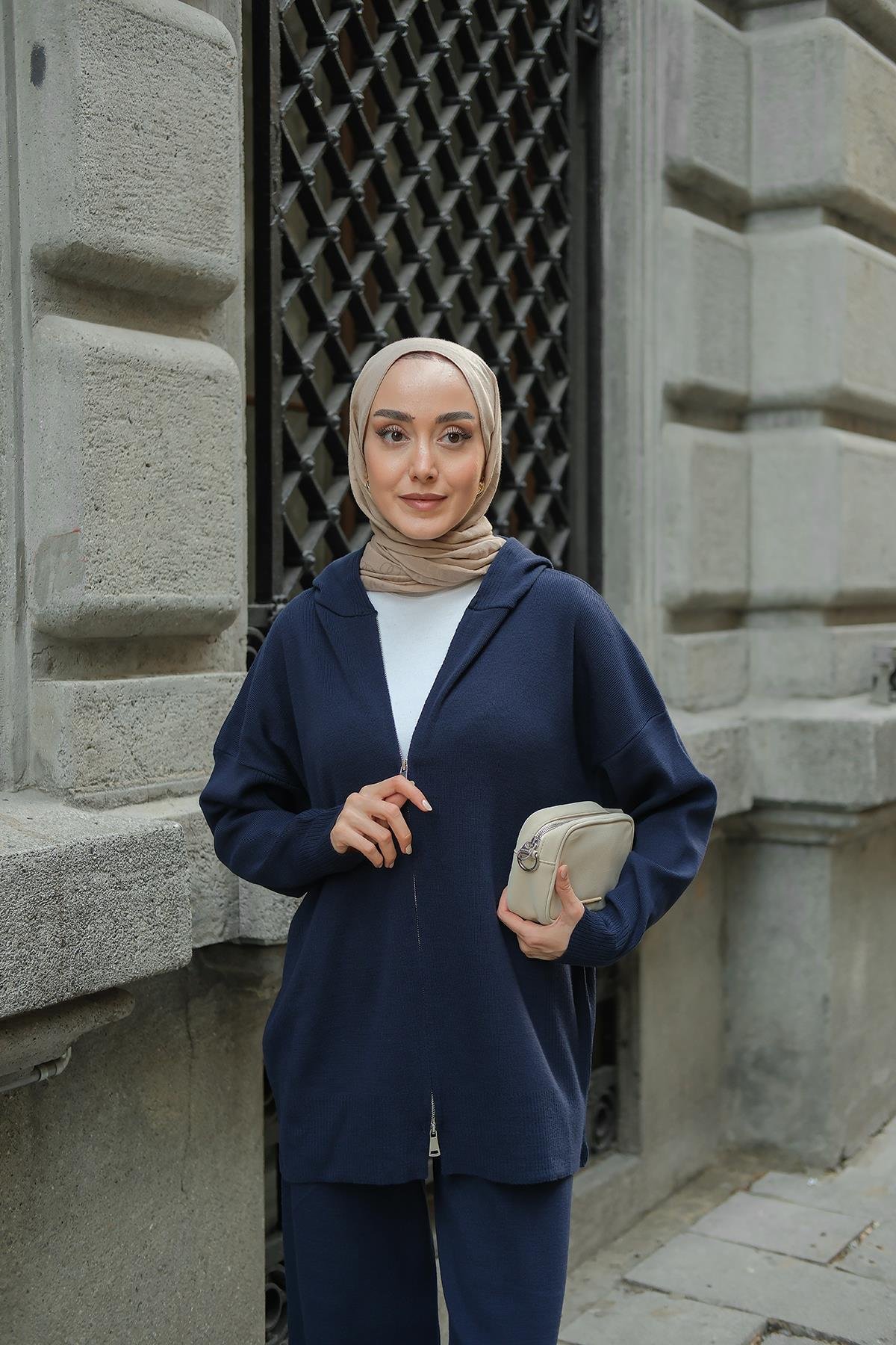 Kendinden Desenli Triko Takım Lacivert