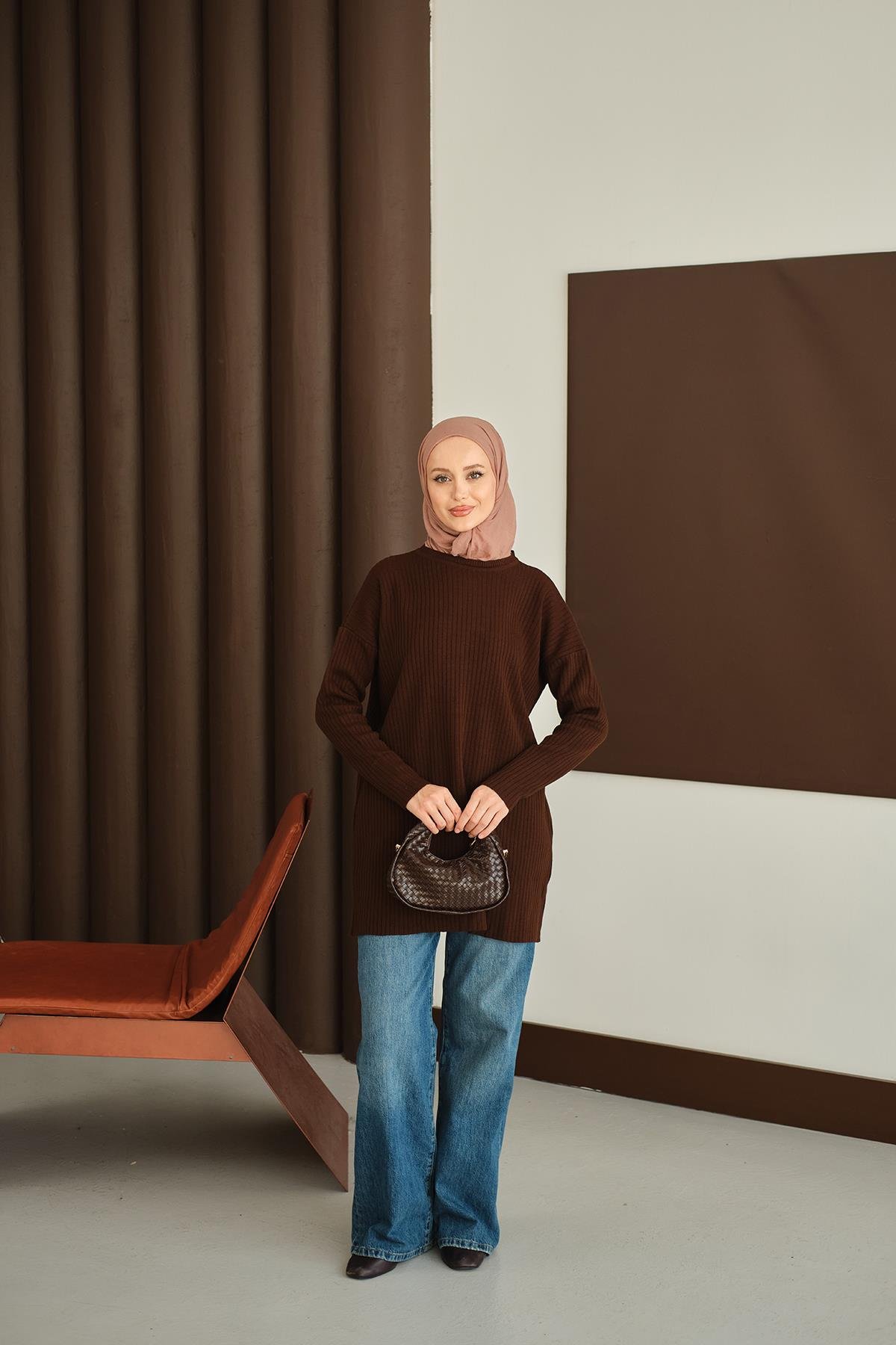 Kendinden Desenli Triko Tunik Kahverengi