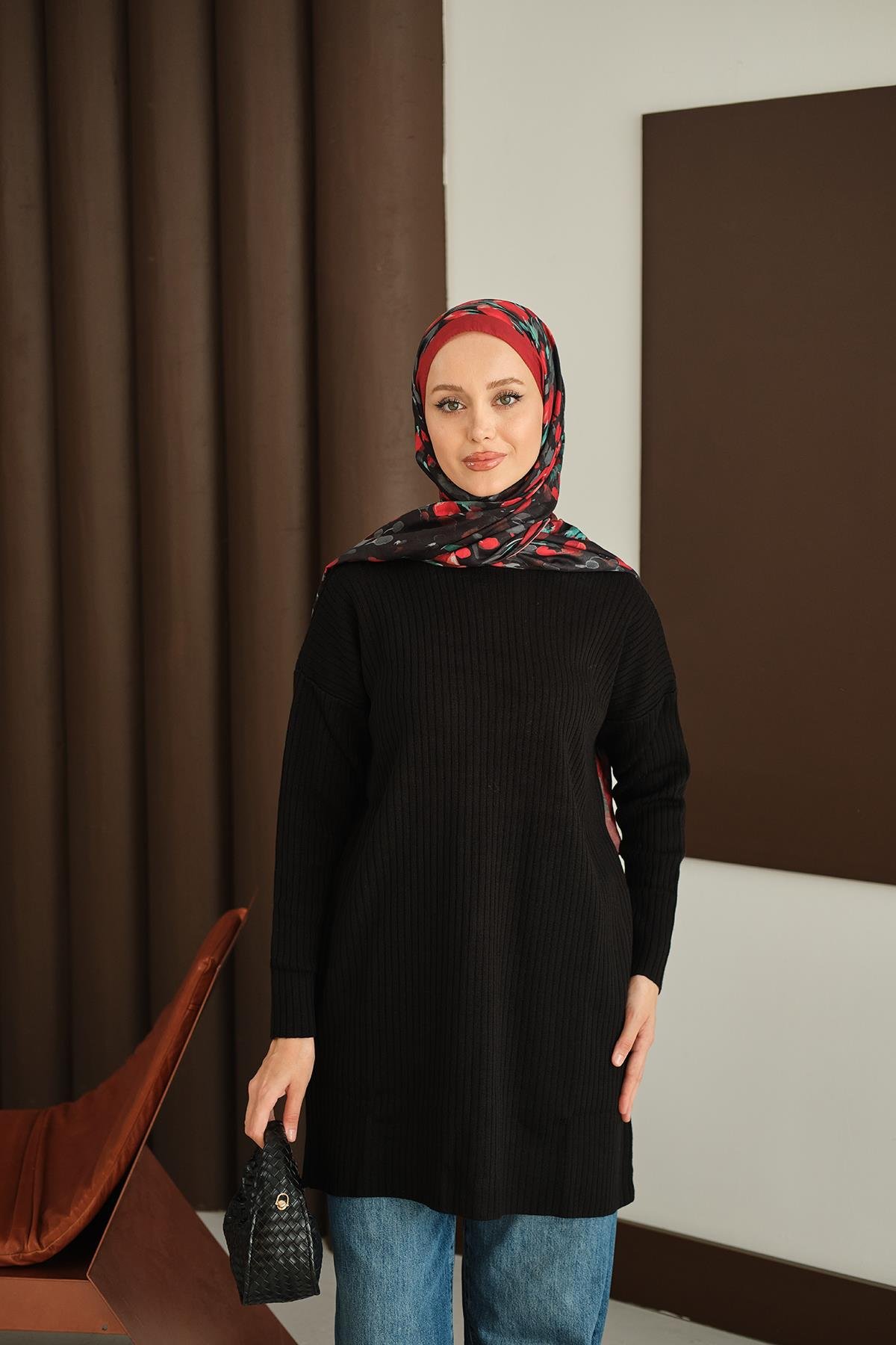 Kendinden Desenli Triko Tunik Siyah