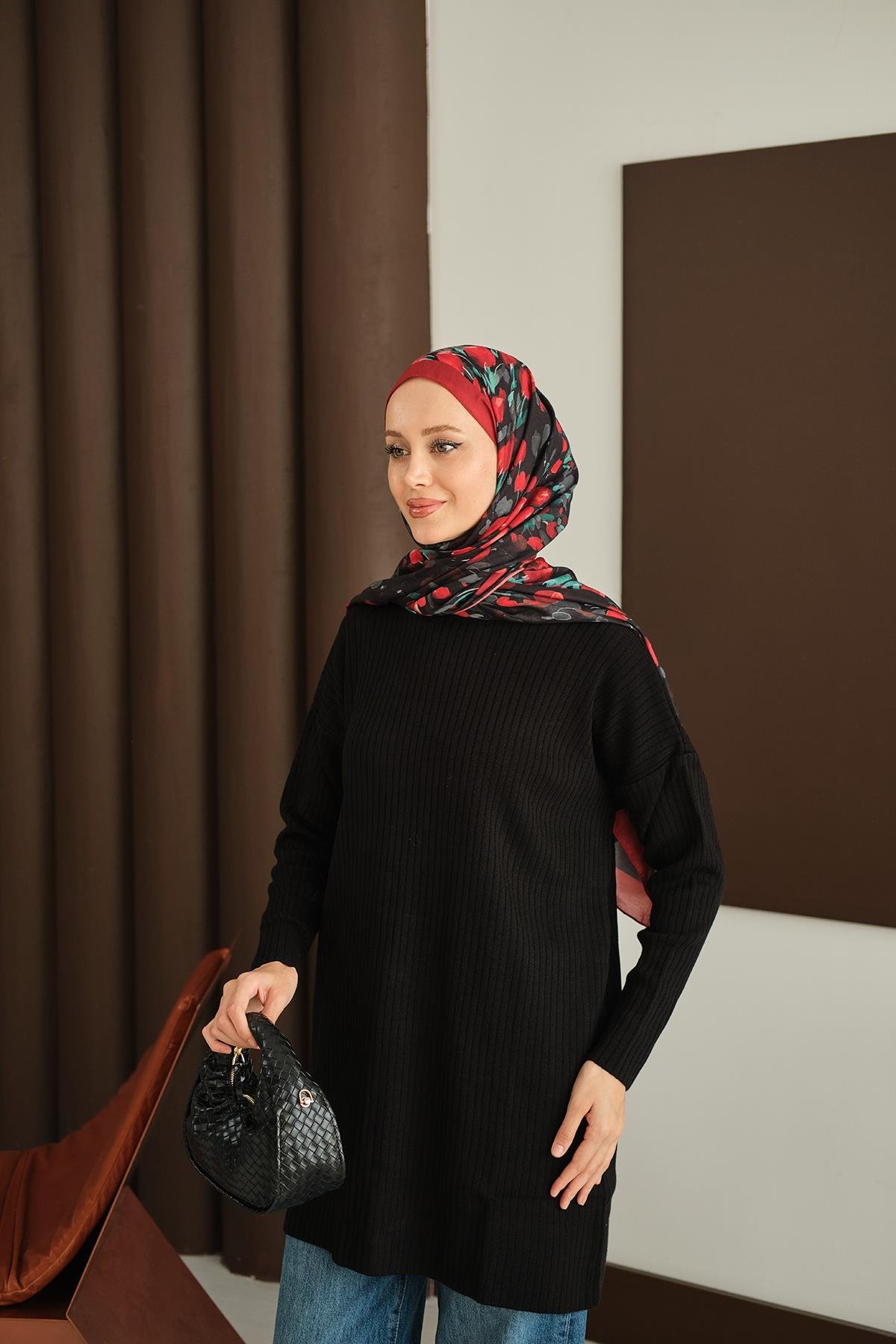 Kendinden Desenli Triko Tunik Siyah