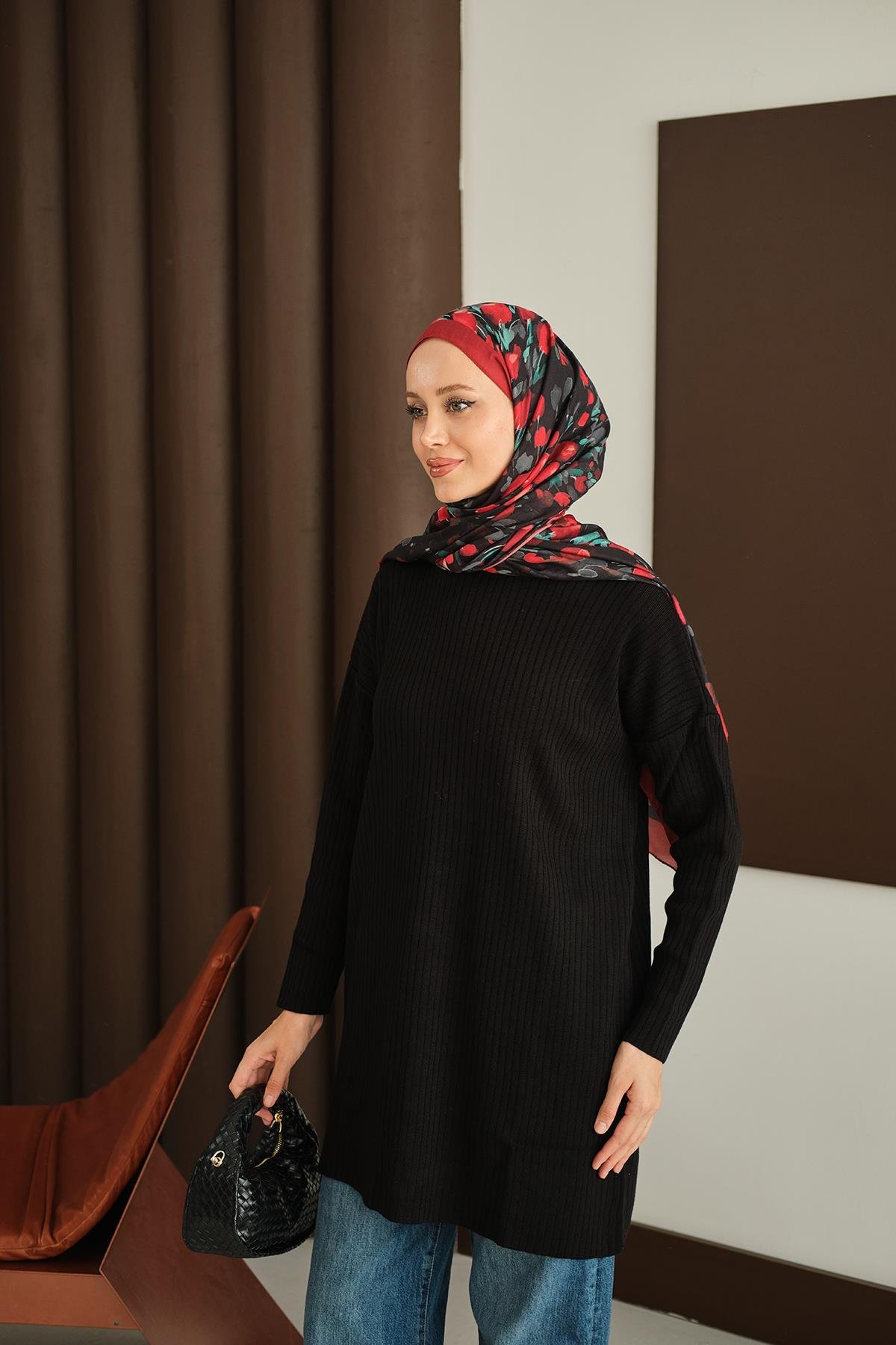 Kendinden Desenli Triko Tunik Siyah