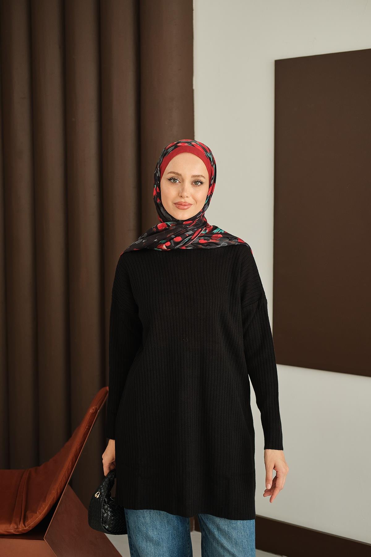 Kendinden Desenli Triko Tunik Siyah