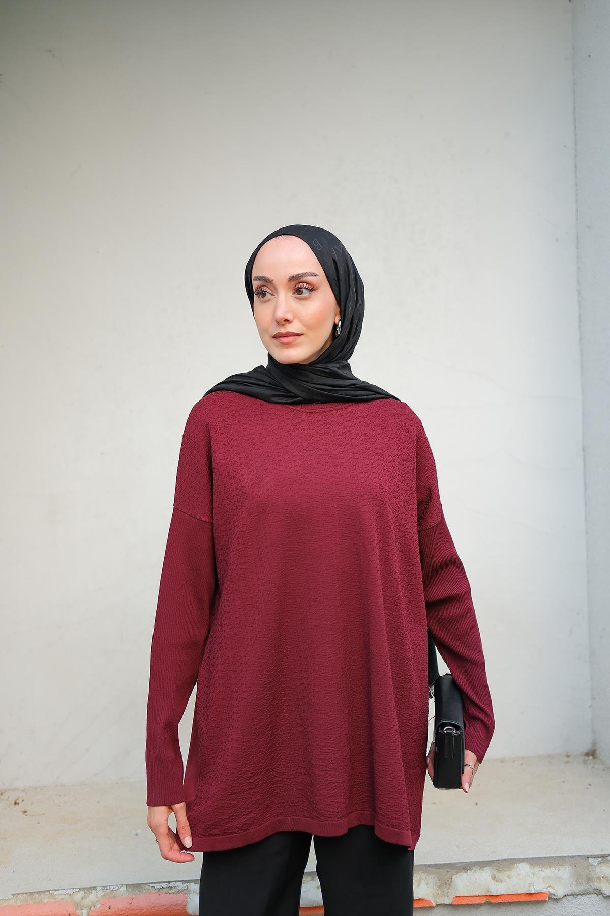 Kendinden Desenli Tunik Bordo