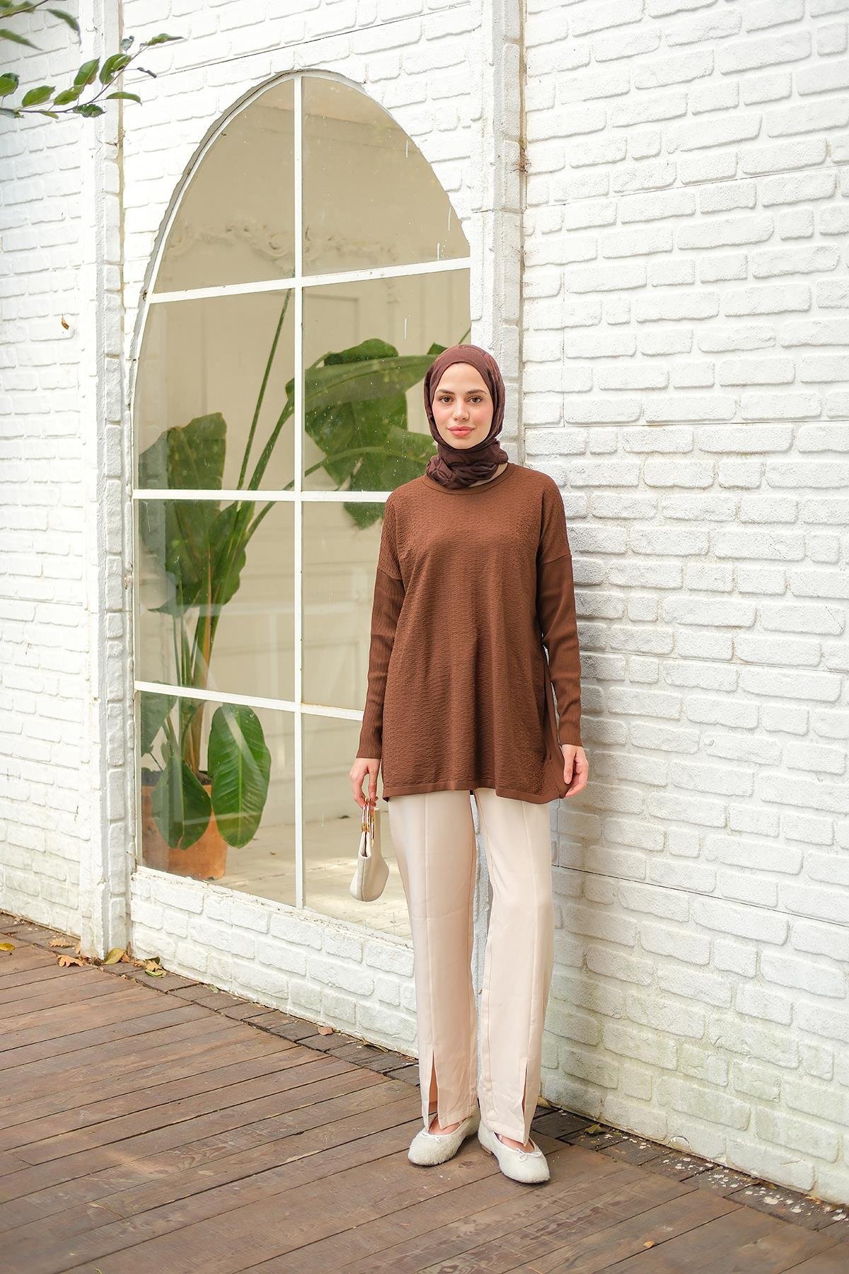 Kendinden Desenli Tunik Kahverengi