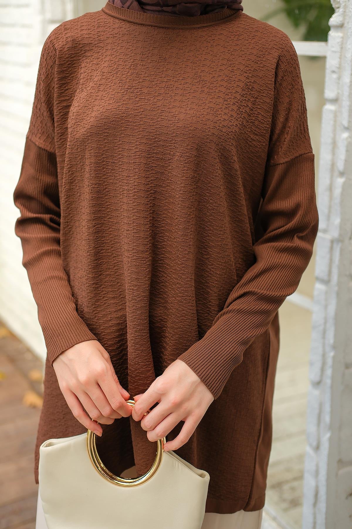 Kendinden Desenli Tunik Kahverengi