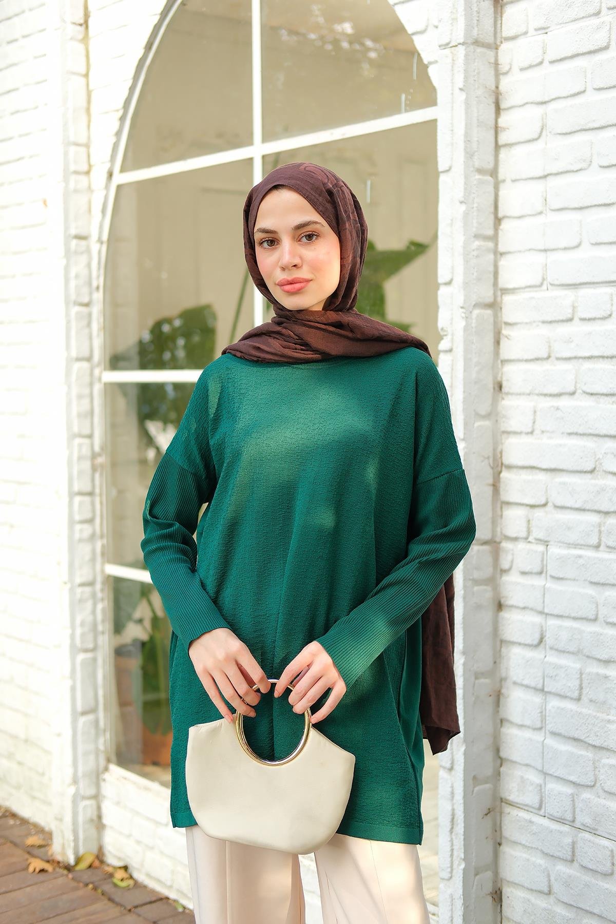 Kendinden Desenli Tunik Zümrüt Yeşil