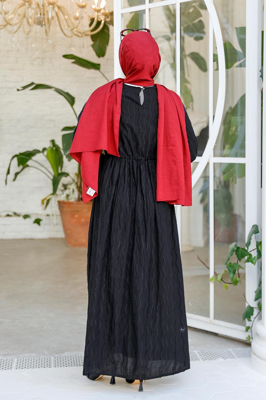 Kol Bağlamalı Jakar Elbise Siyah