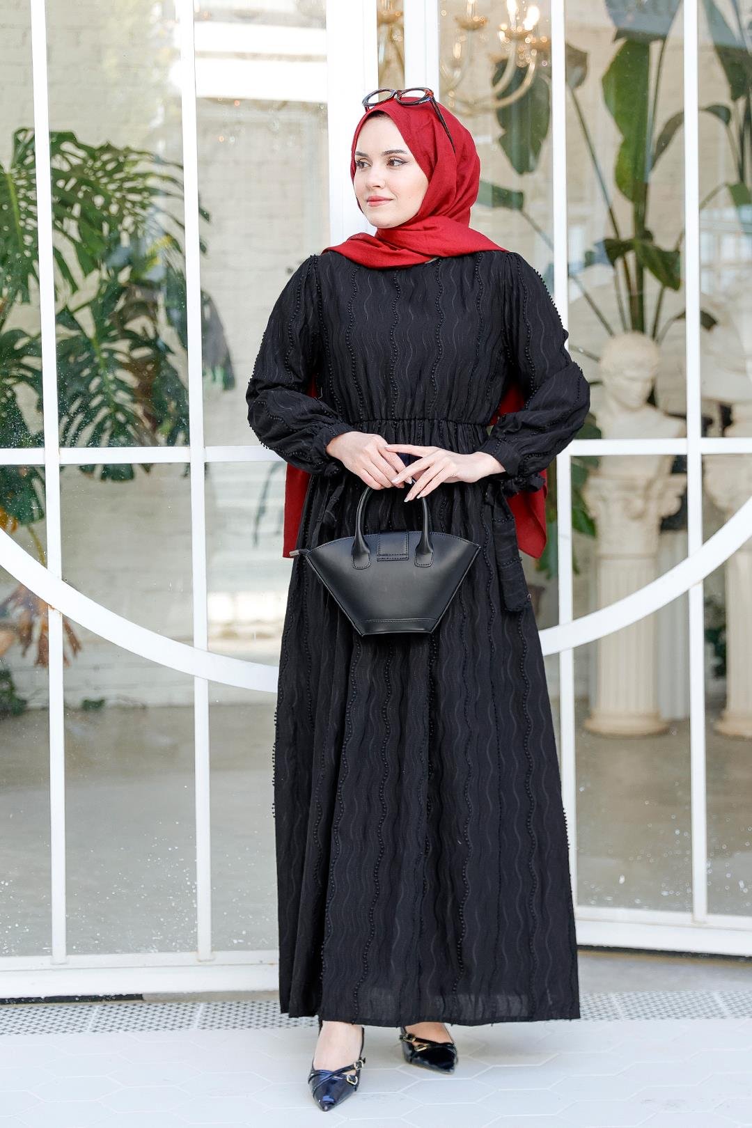 Kol Bağlamalı Jakar Elbise Siyah