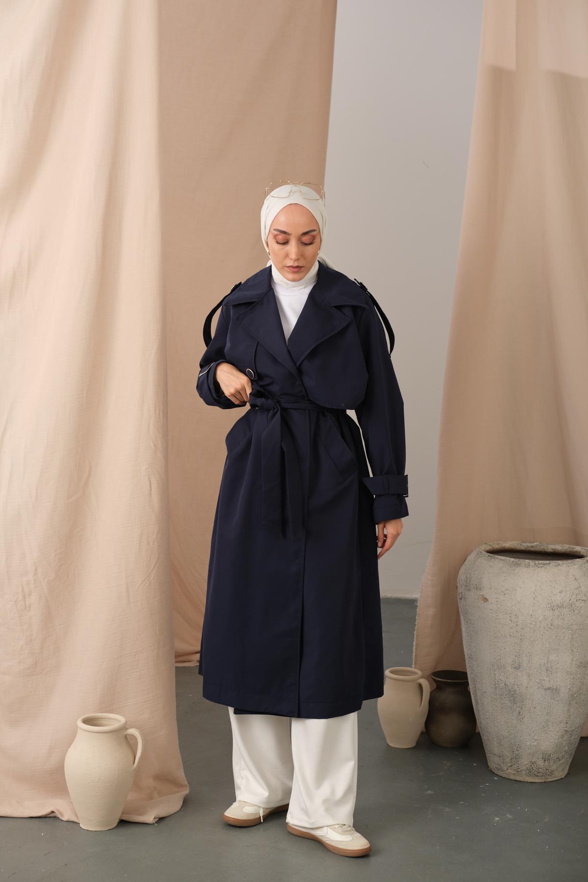 Kol Bilek Detay Bağlamalı Trençkot Lacivert