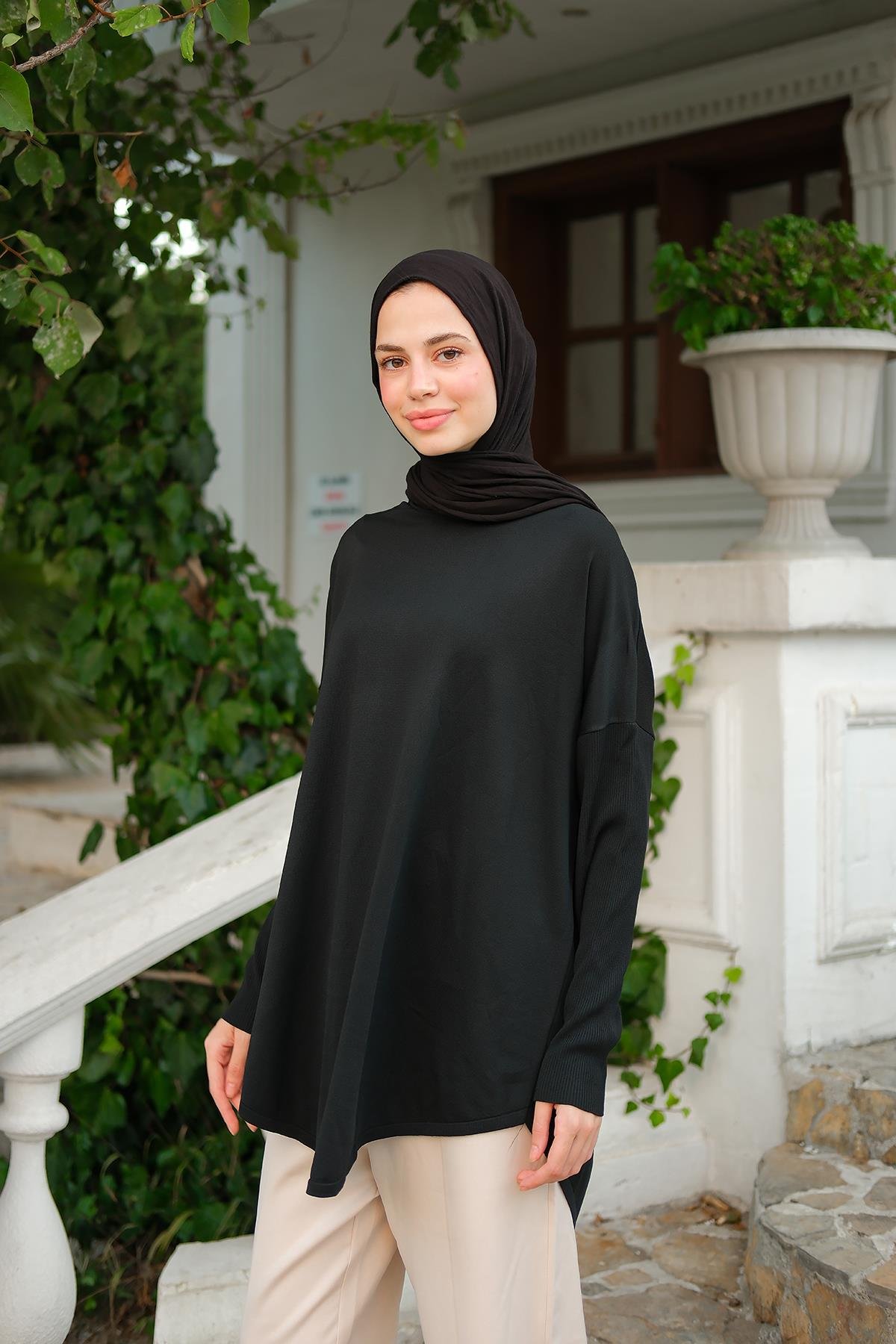 Kol Lastik Detay Tunik Siyah