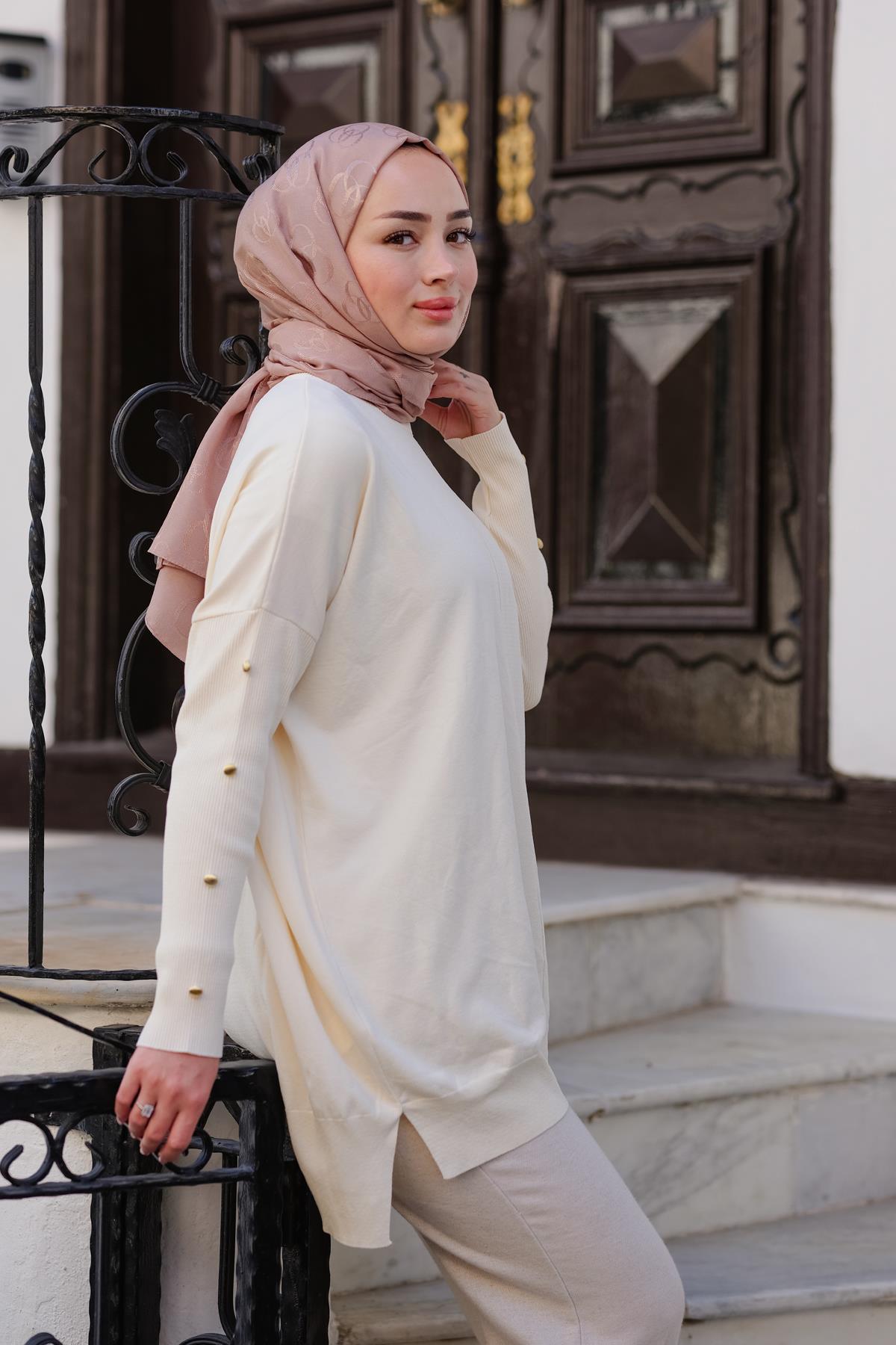 Kolları Düğme Detaylı Tunik Bej