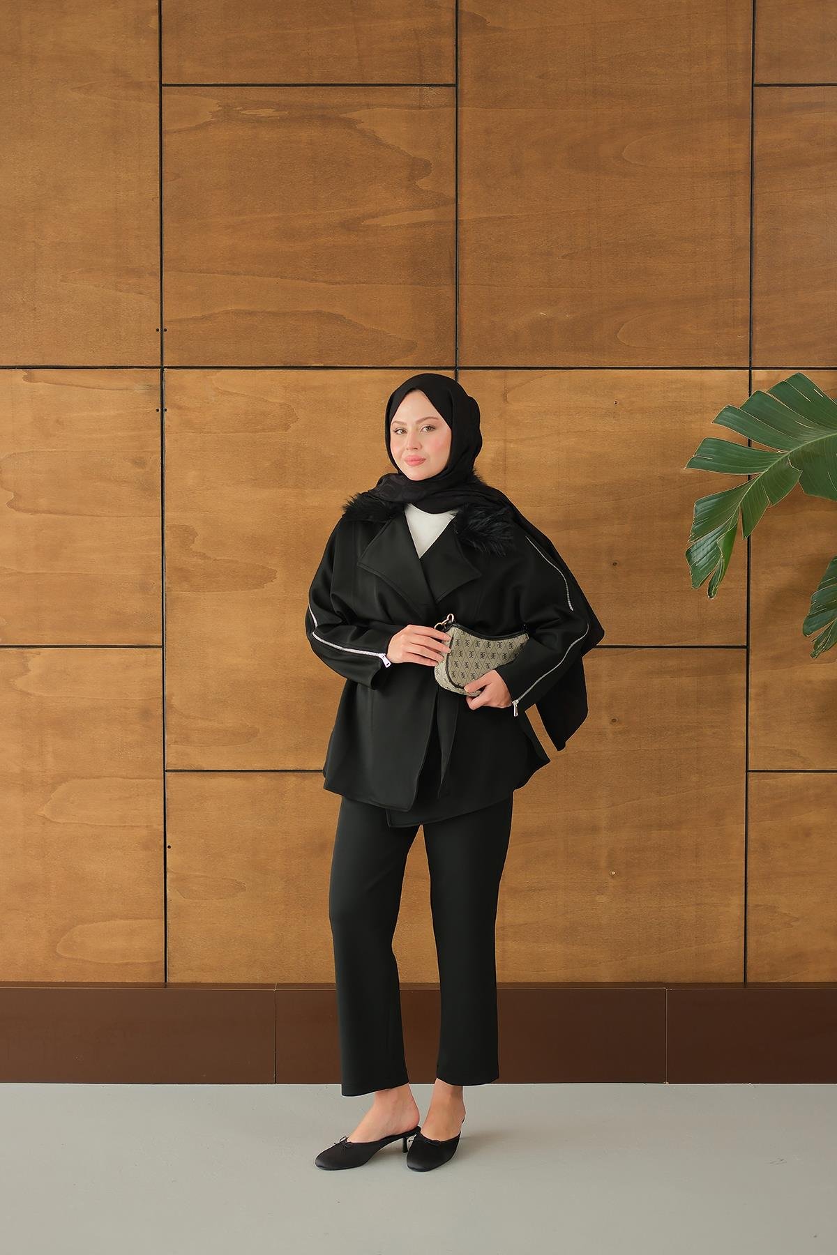 Kolları Fermuar Detay Takım Siyah