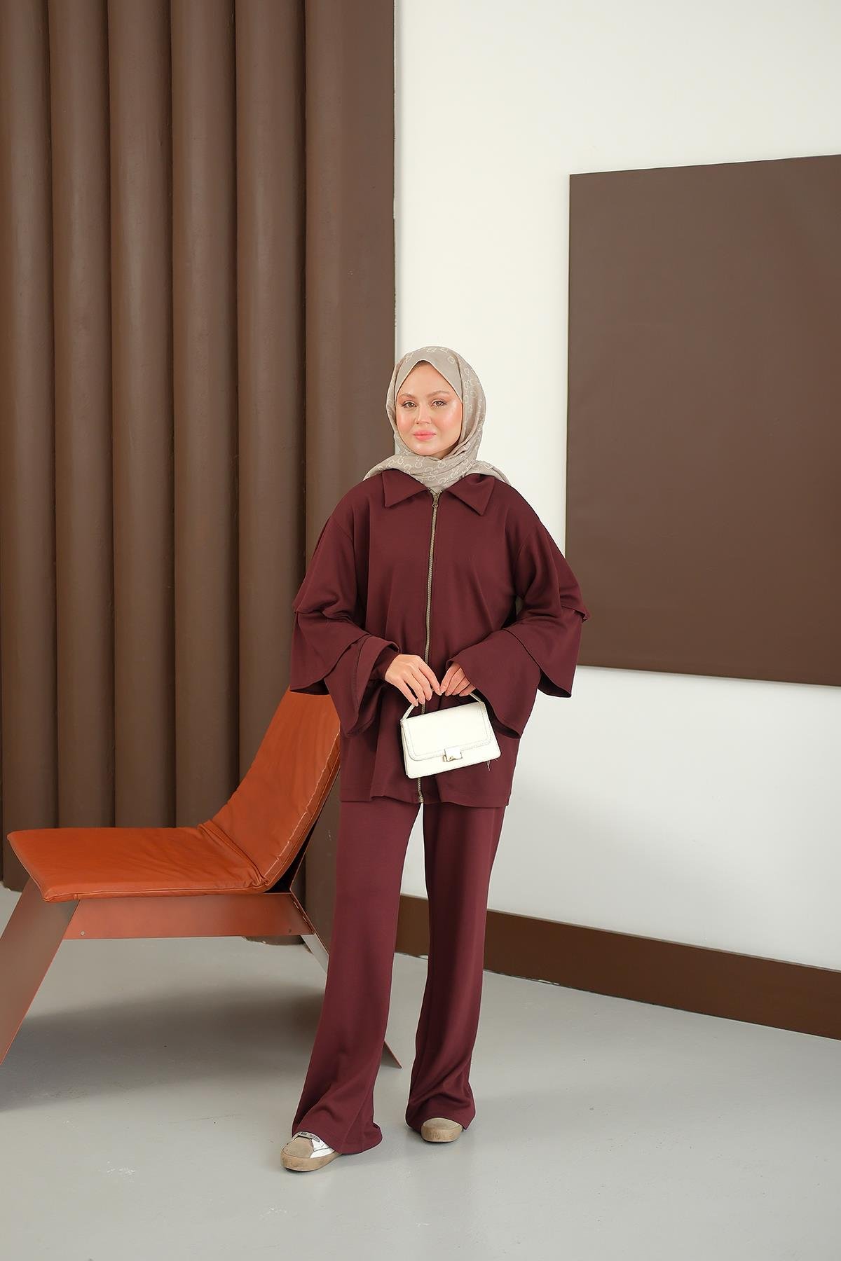 Kolları Fırfır Detay Takım Bordo