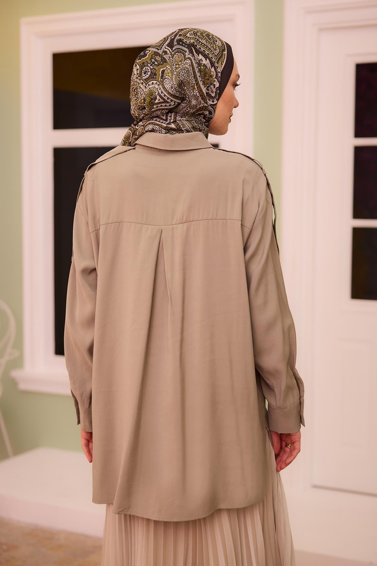 Kolu Apolet Detaylı Gömlek Yeşil