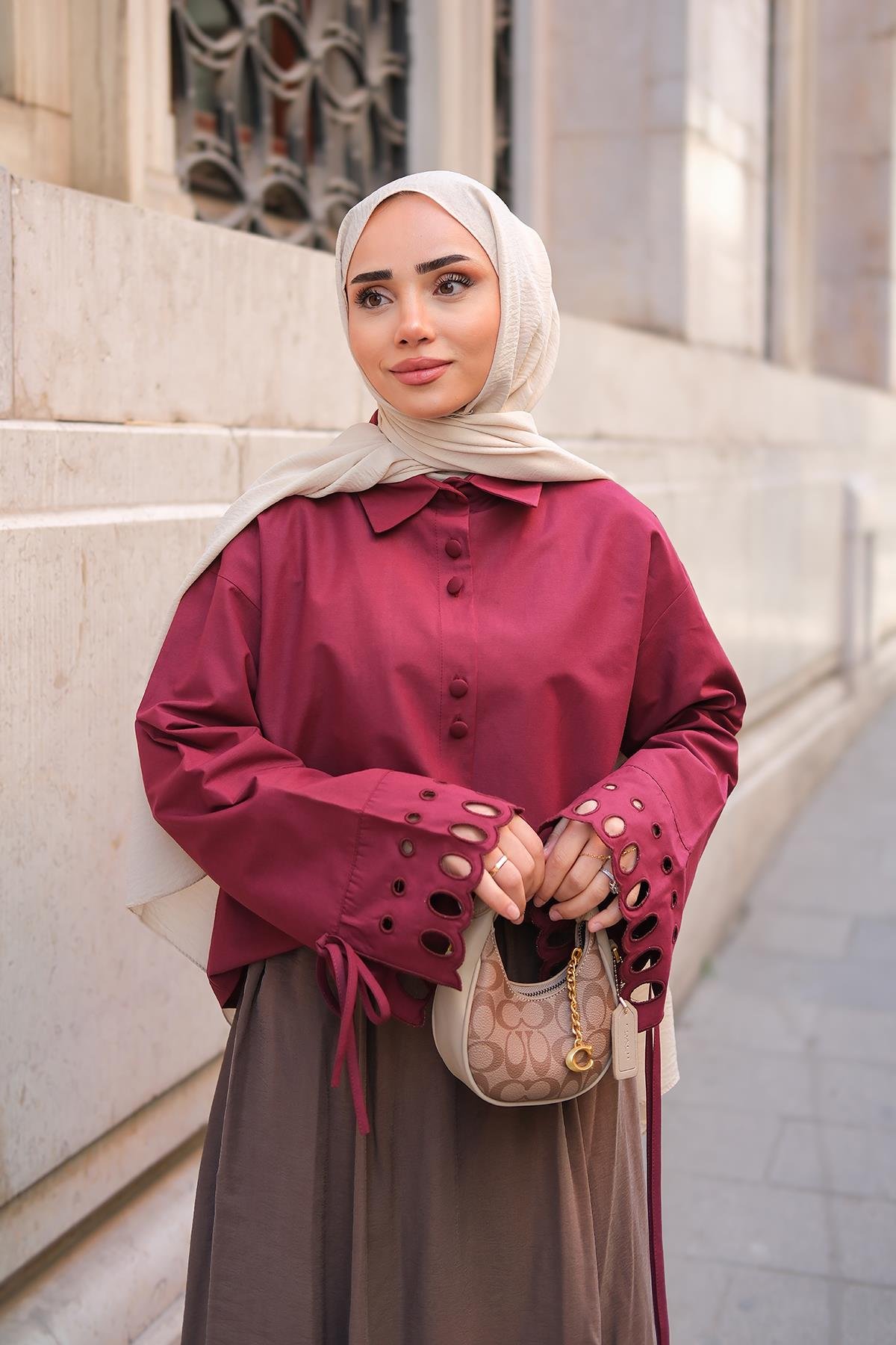 Kolu Nakışlı Gömlek Bordo