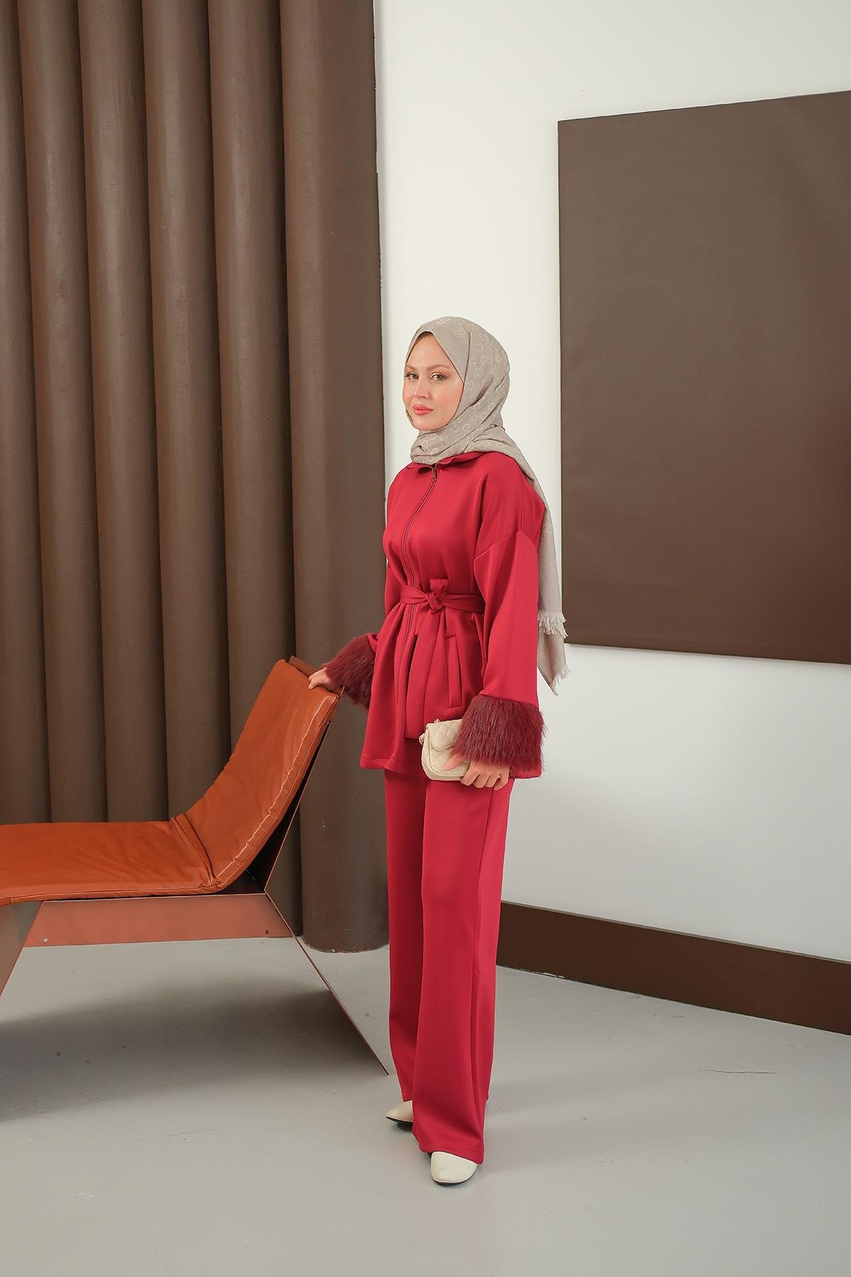 Kürk Detay Bel Bağlamalı Takım Bordo