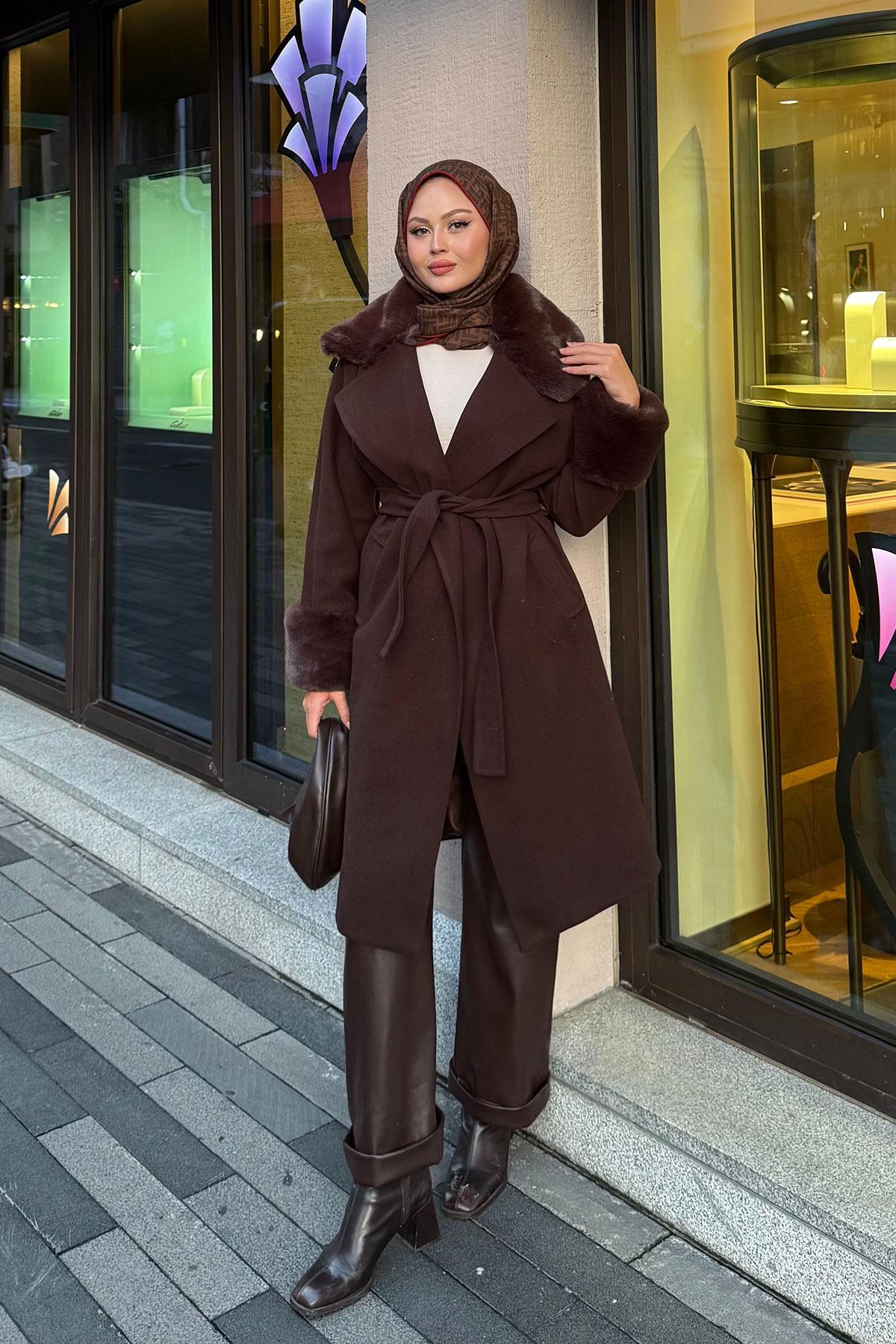 Kürk Detay Kaban Acı Kahve