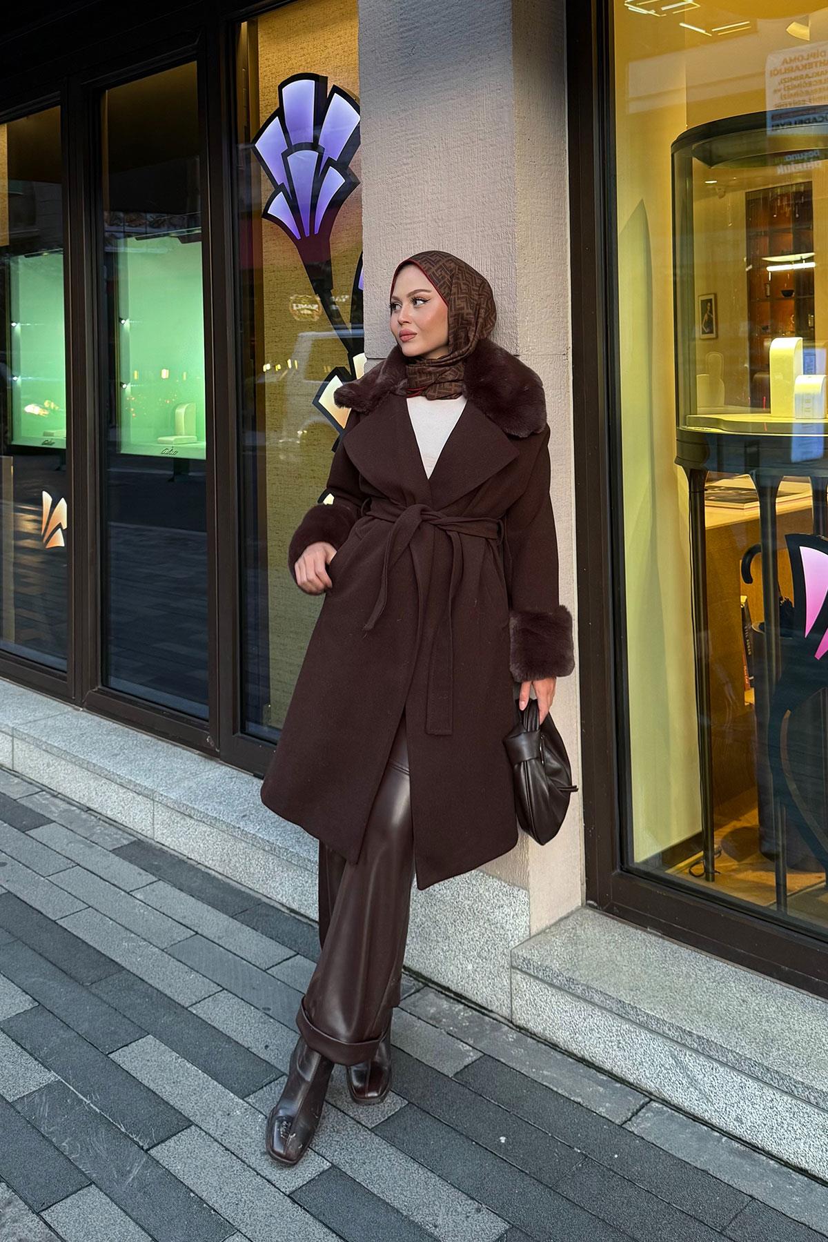 Kürk Detay Kaban Acı Kahve