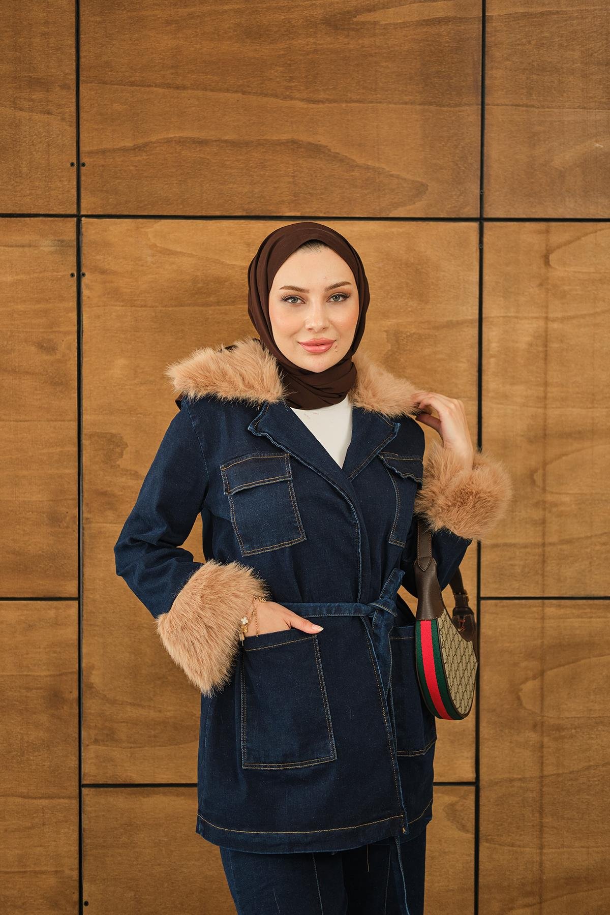 Kürk Detay Kot Takım Lacivert