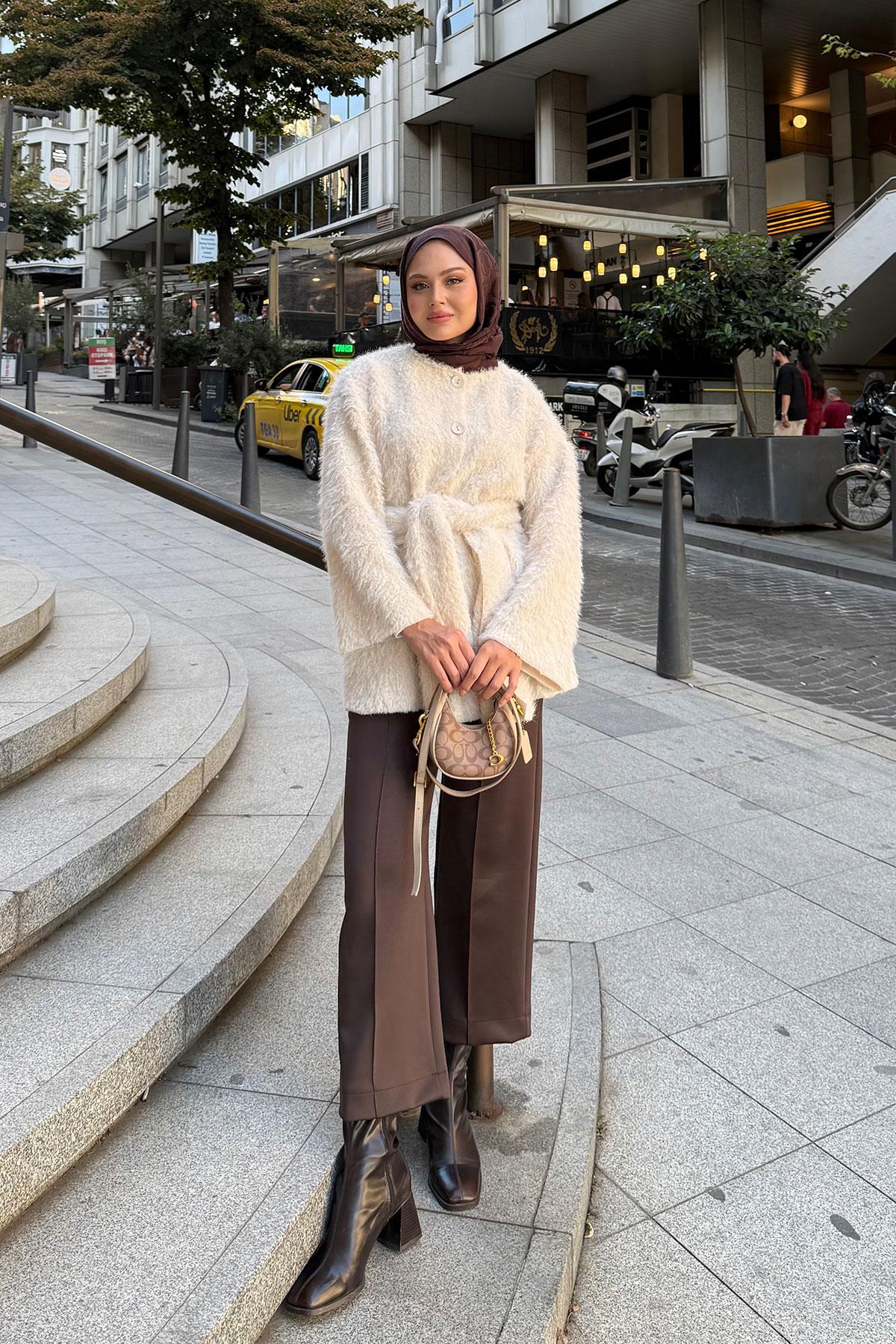 Kuşak Detaylı Hırka Krem