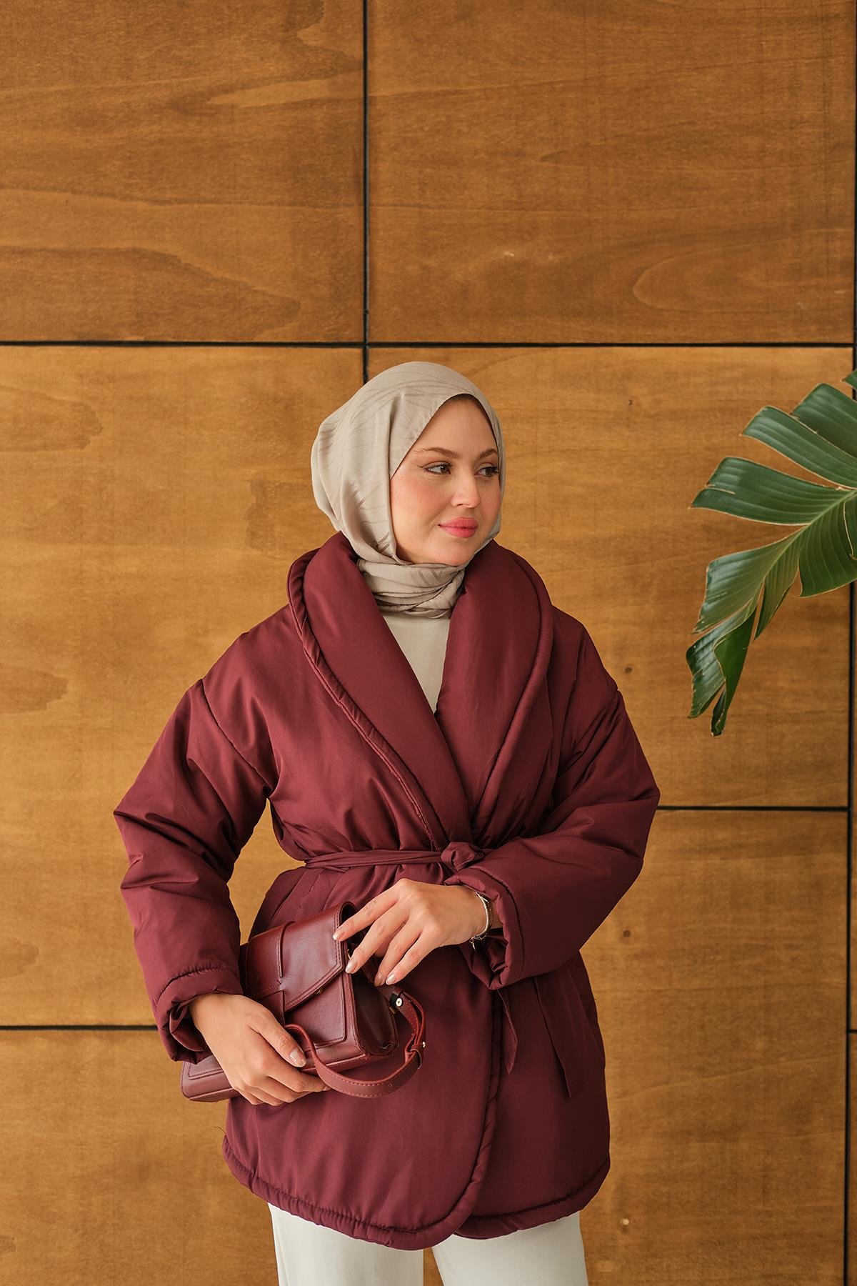 Kuşaklı Şişme Mont Bordo