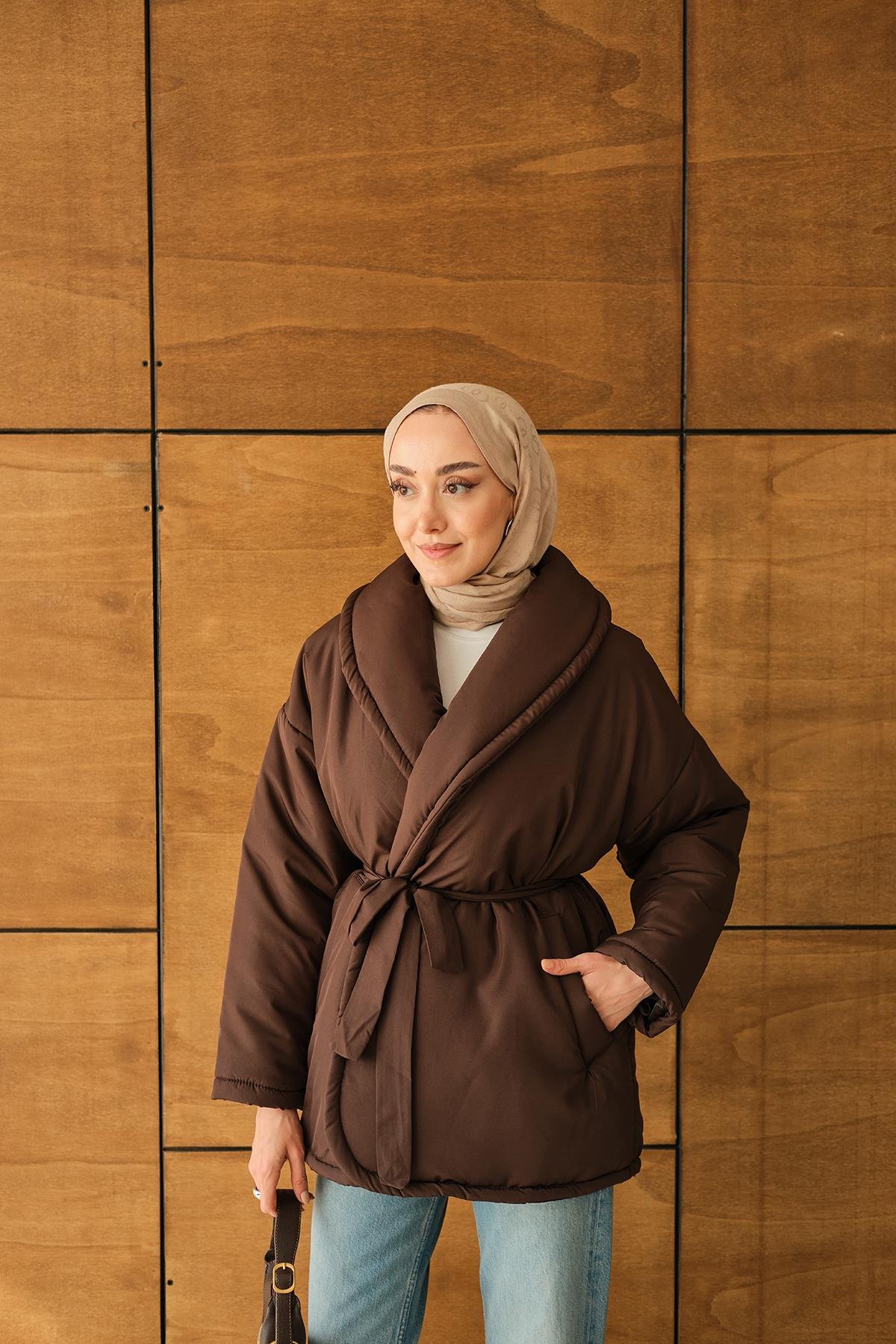 Kuşaklı Şişme Mont Kahverengi