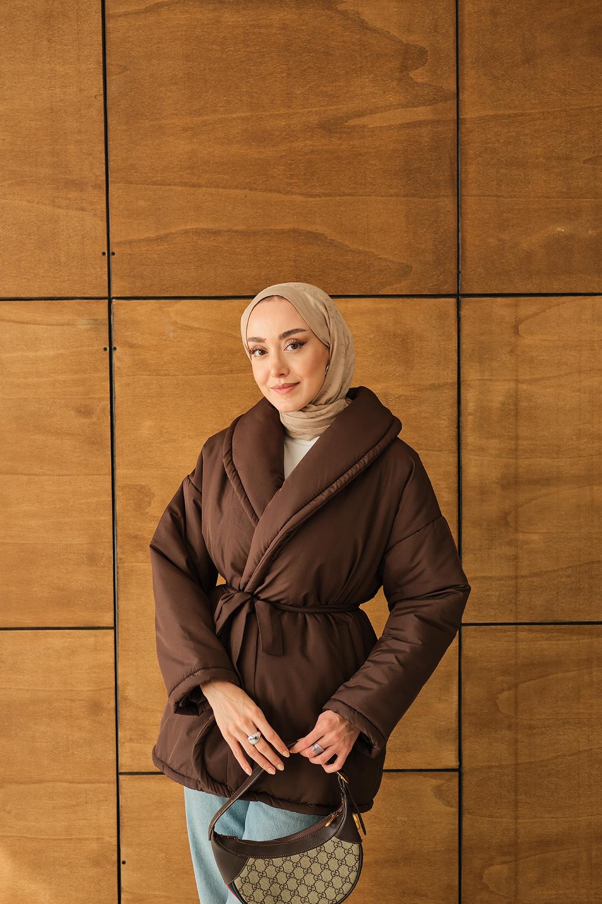 Kuşaklı Şişme Mont Kahverengi