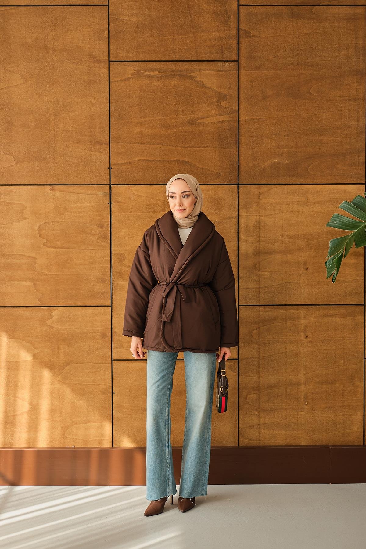 Kuşaklı Şişme Mont Kahverengi