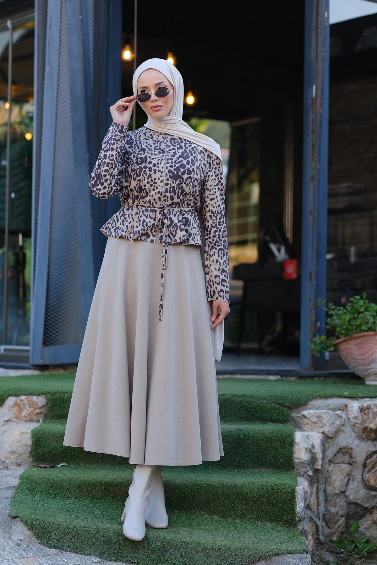 Leopar Deseni Etekli Takım Krem