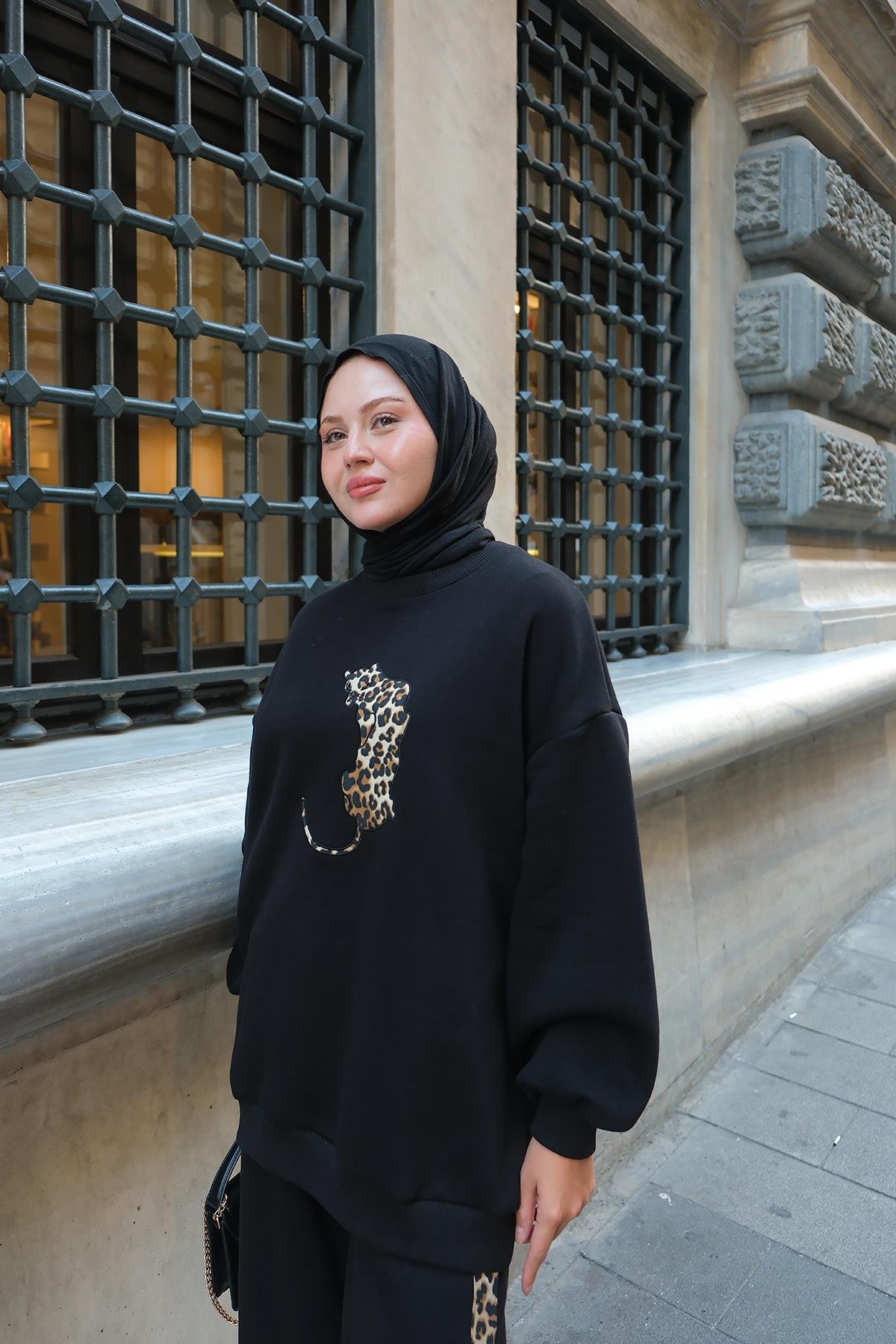 Leopar Desenli İkili Takım Siyah