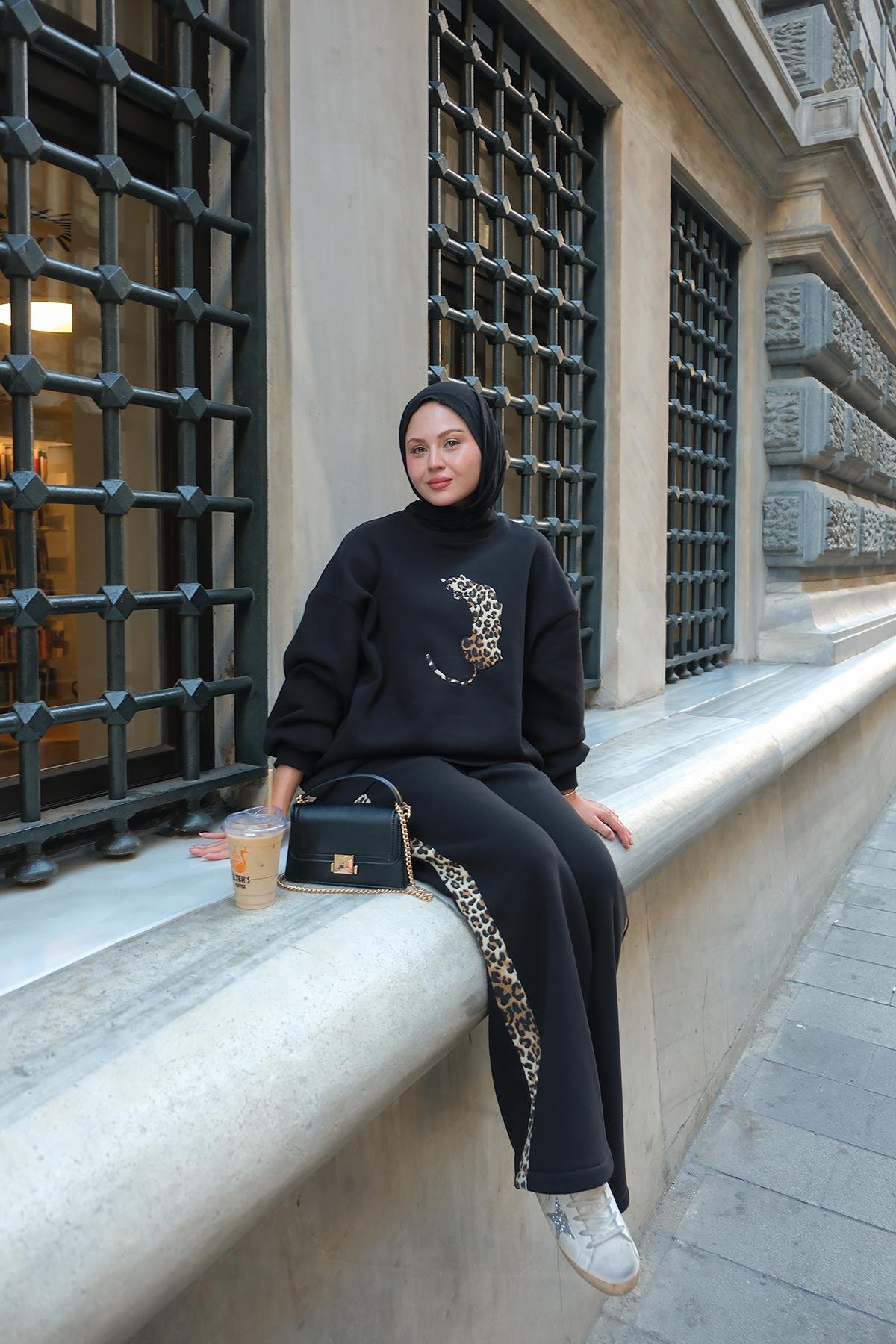 Leopar Desenli İkili Takım Siyah