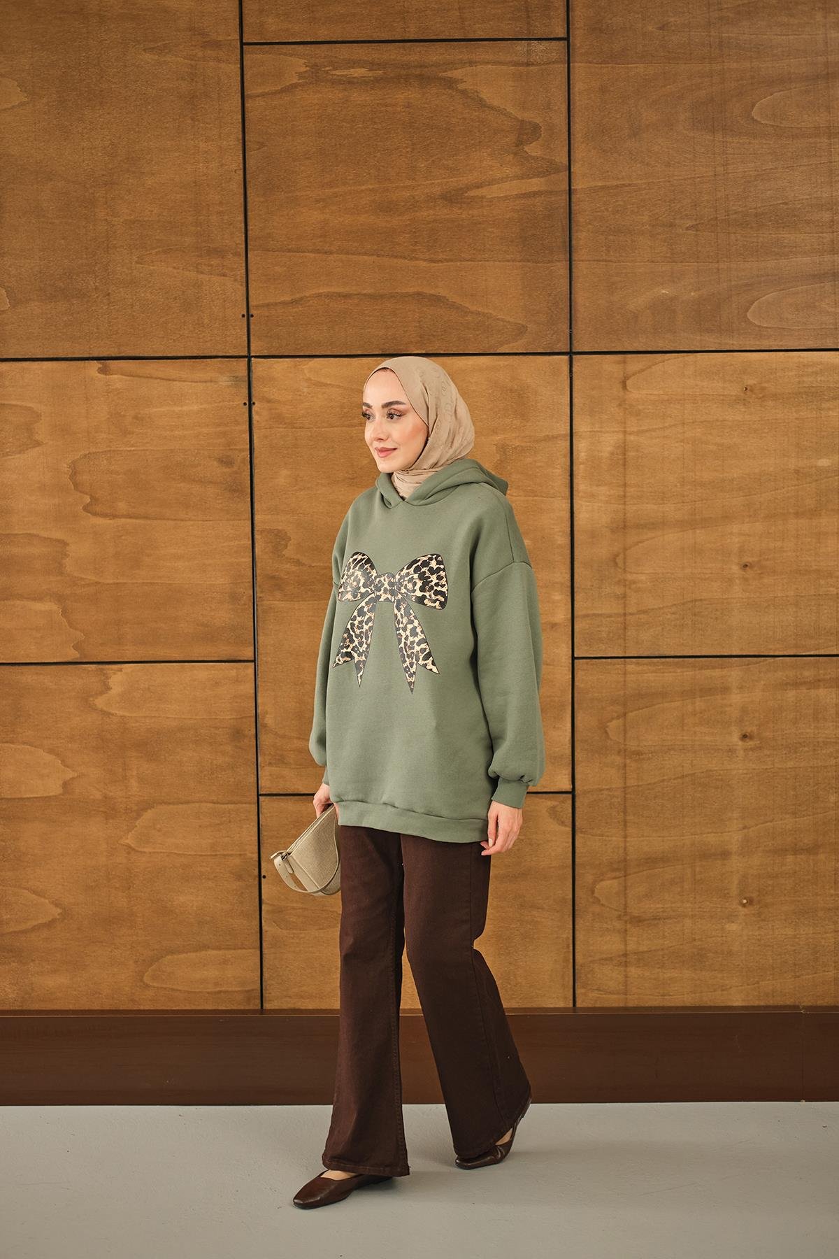 Leopar Kurdele Detaylı Sweat Yeşil