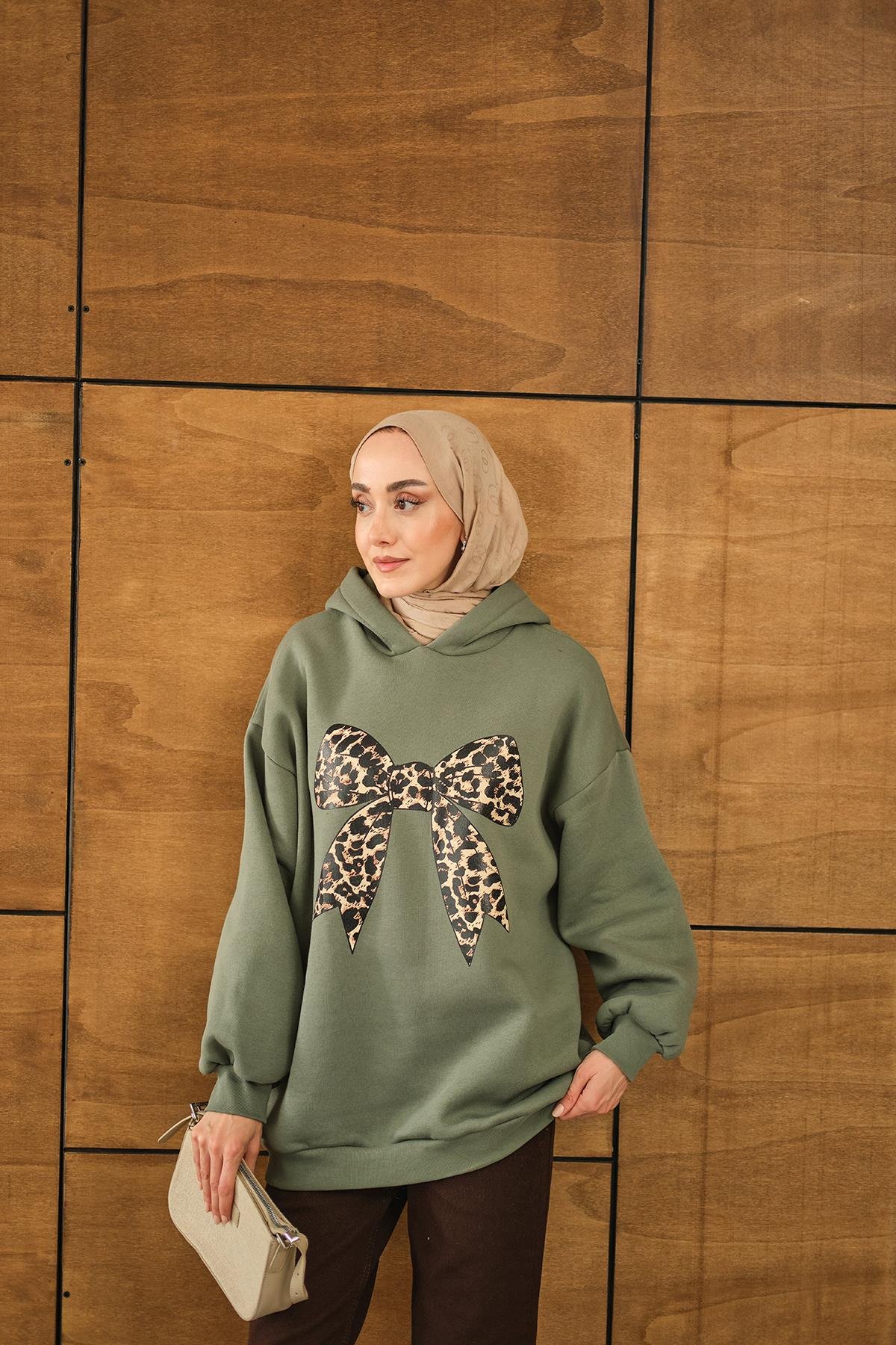 Leopar Kurdele Detaylı Sweat Yeşil