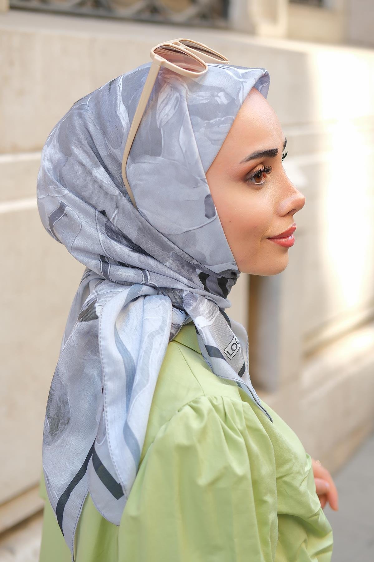 Manolya Soft Eşarp Gri