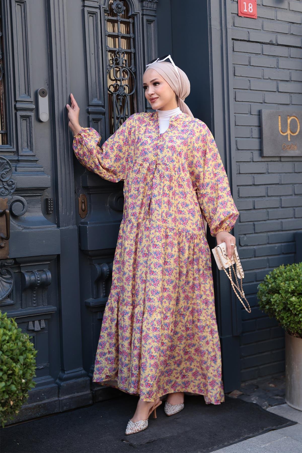 Menekşe Desen Elbise Sarı