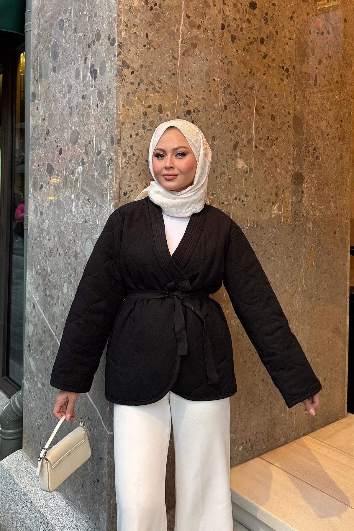 Nakış Desenli Bel Bağlamalı Ceket Siyah