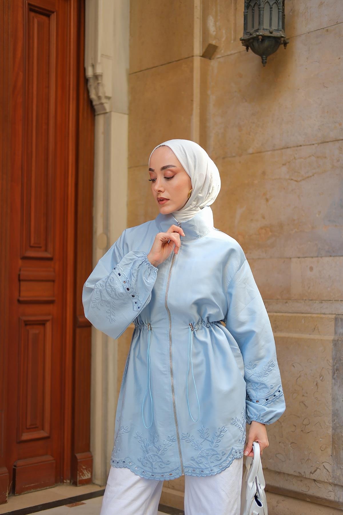 Nakış Detaylı Ceket Mavi