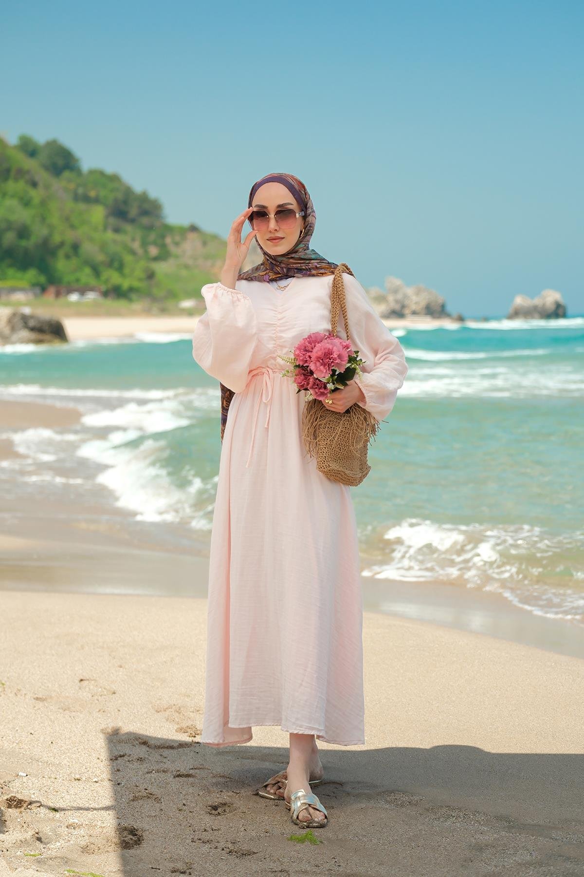 Olivia Elbise Pembe