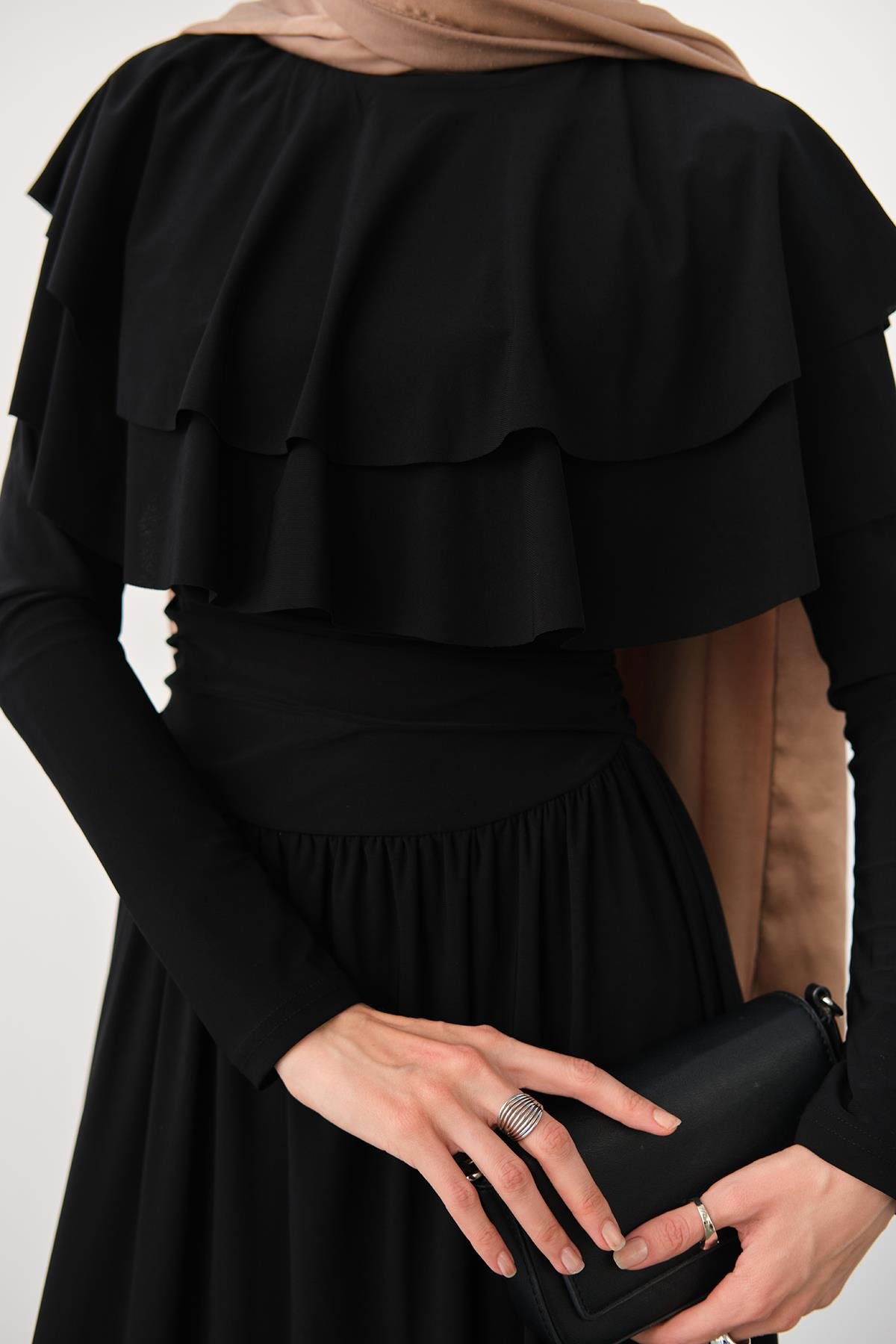 Omuz Fırfır Detay Elbise Siyah