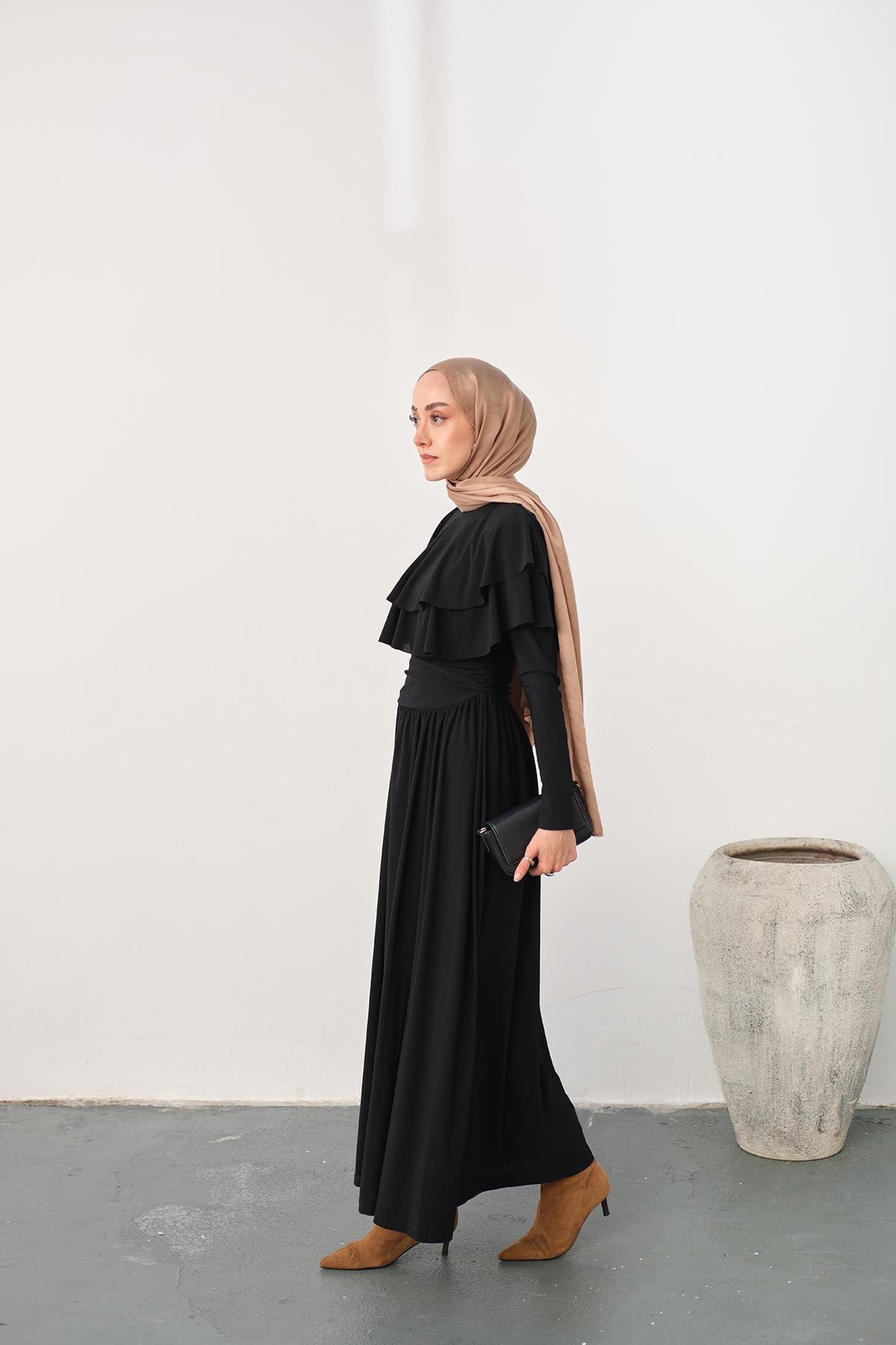 Omuz Fırfır Detay Elbise Siyah