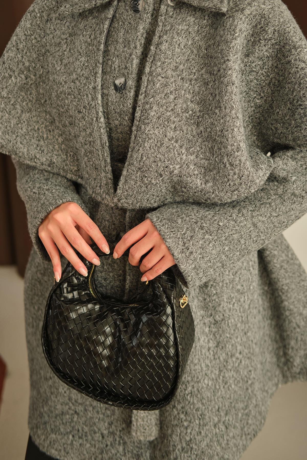 Omuz Pelerinli Peluş Kaşe Kaban Gri