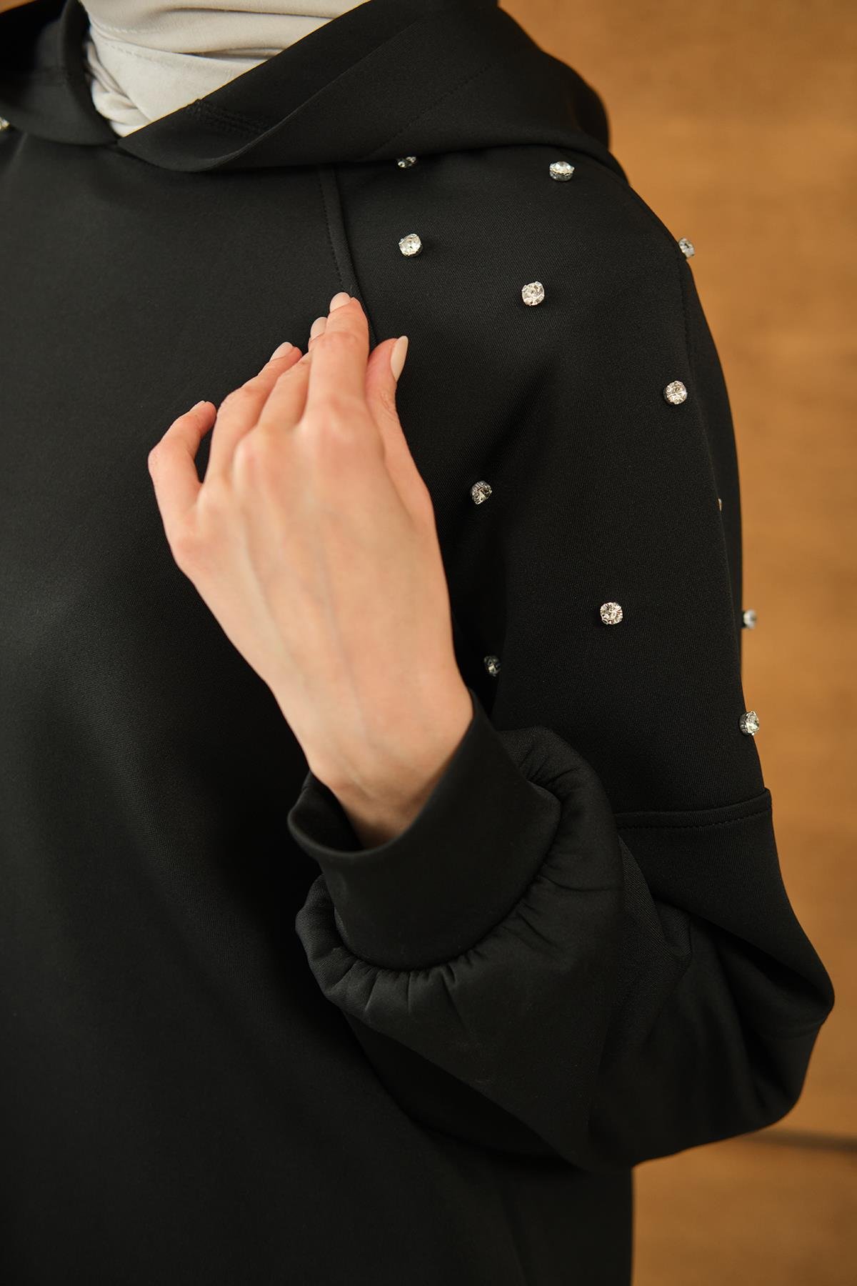 Omuz Taş Detay Kapüşonlu Takım Siyah