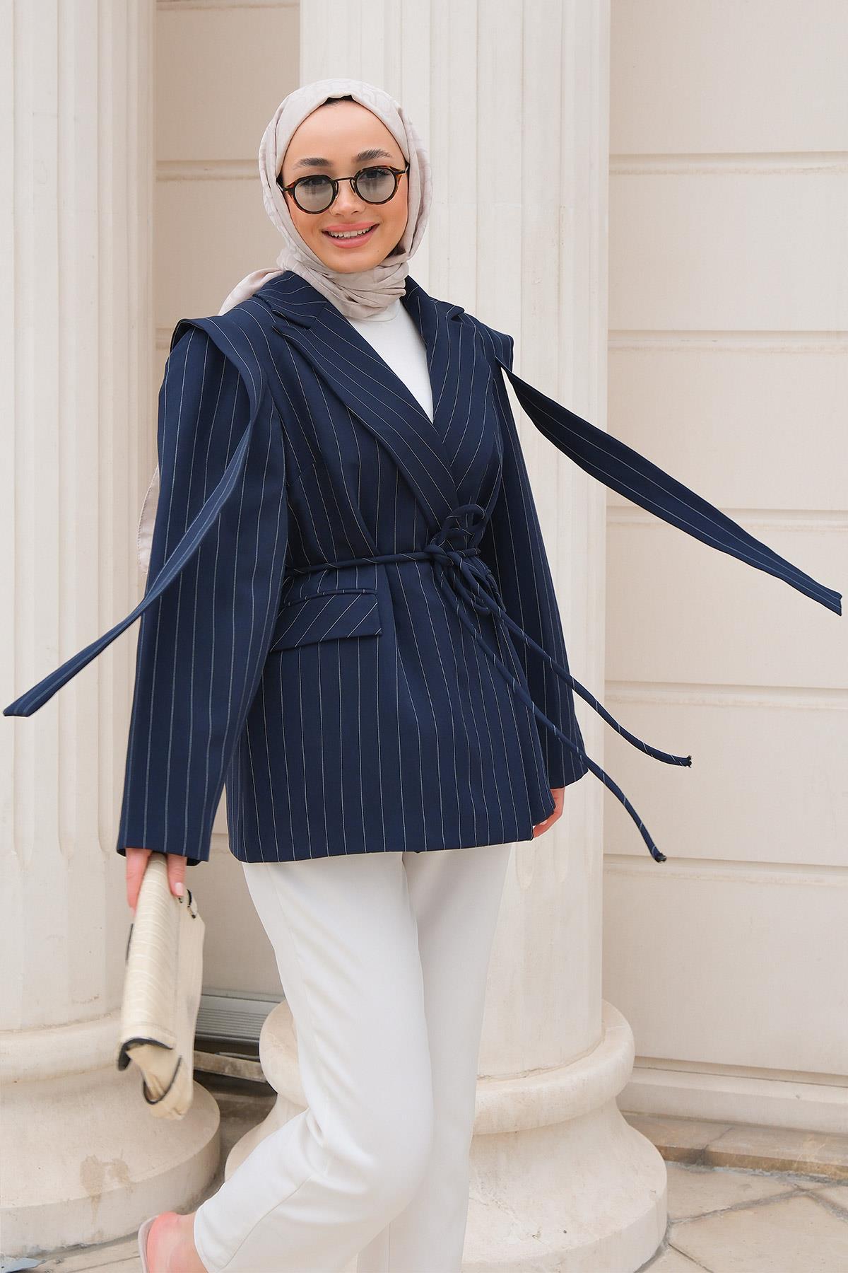 Omuz Vatkalı Çizgili Ceket Lacivert