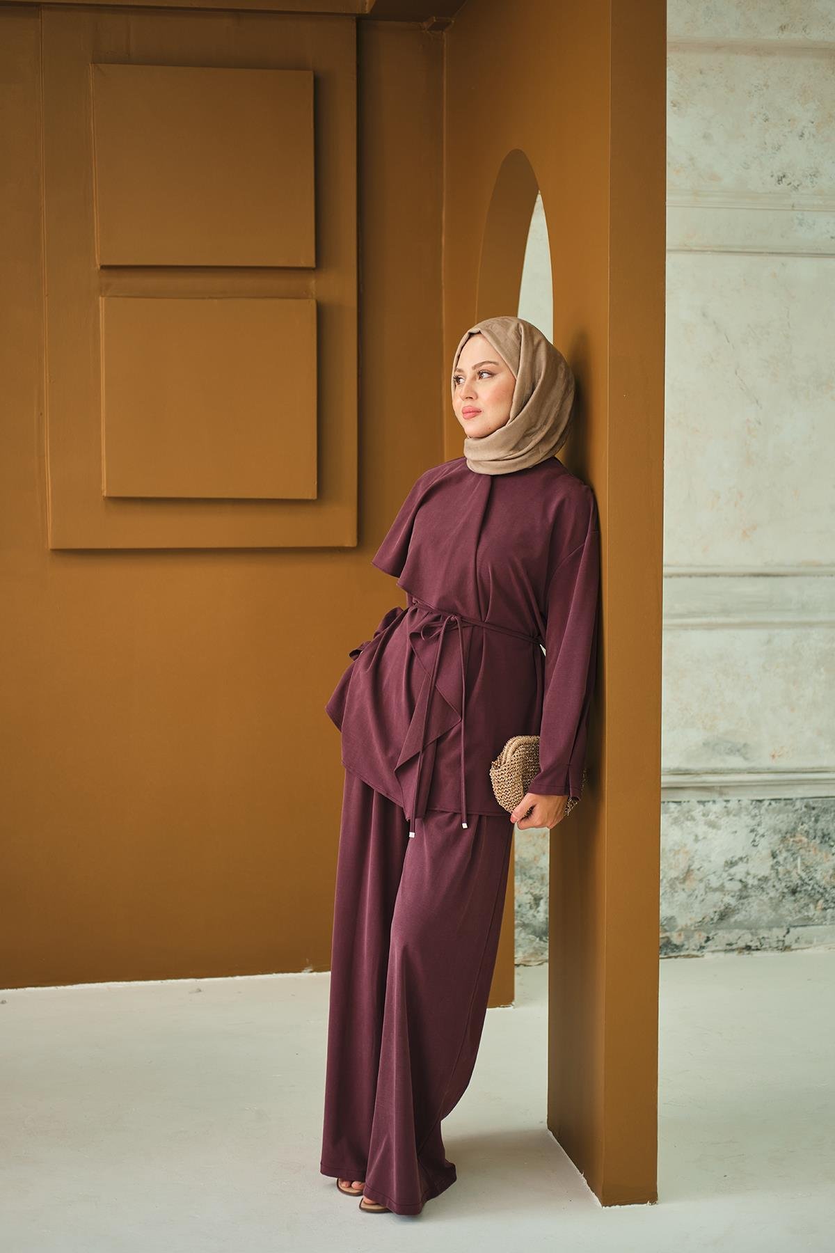 Omuzdan Volanlı Takım Mürdüm